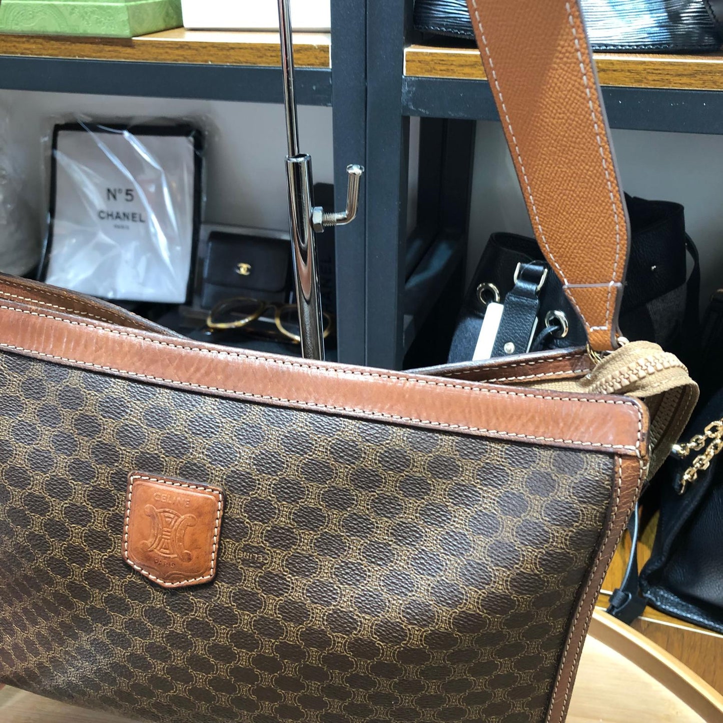 CELINE Pouch