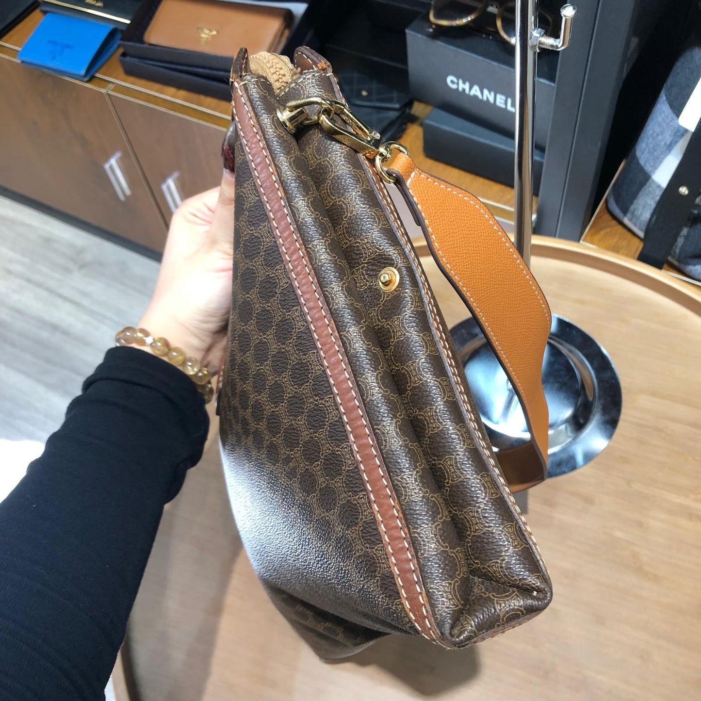 CELINE Pouch