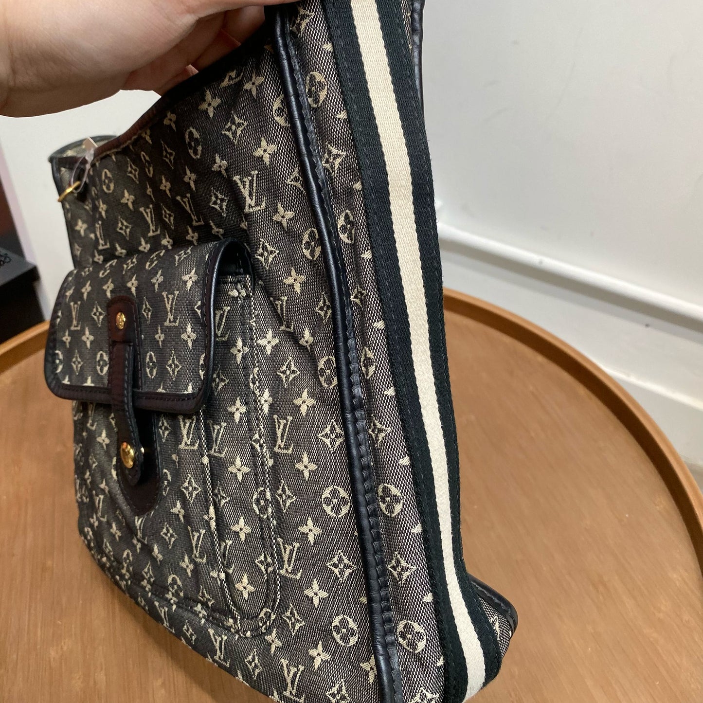 LV 牛仔斜孭袋