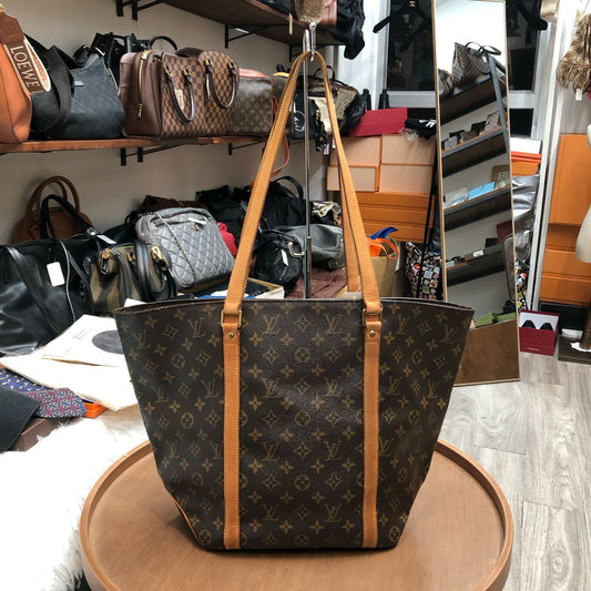 LV TOTE