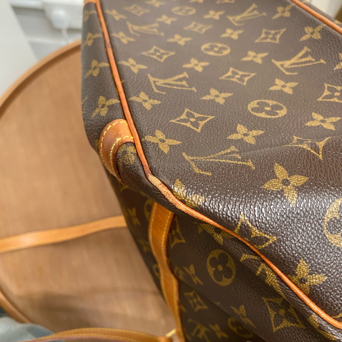LV TOTE