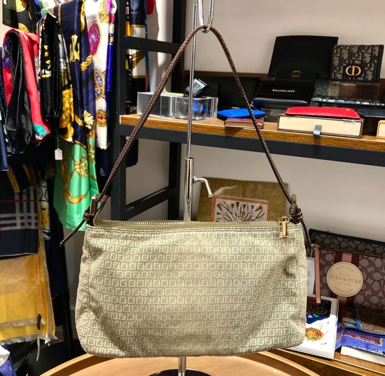 FENDI 腋下袋