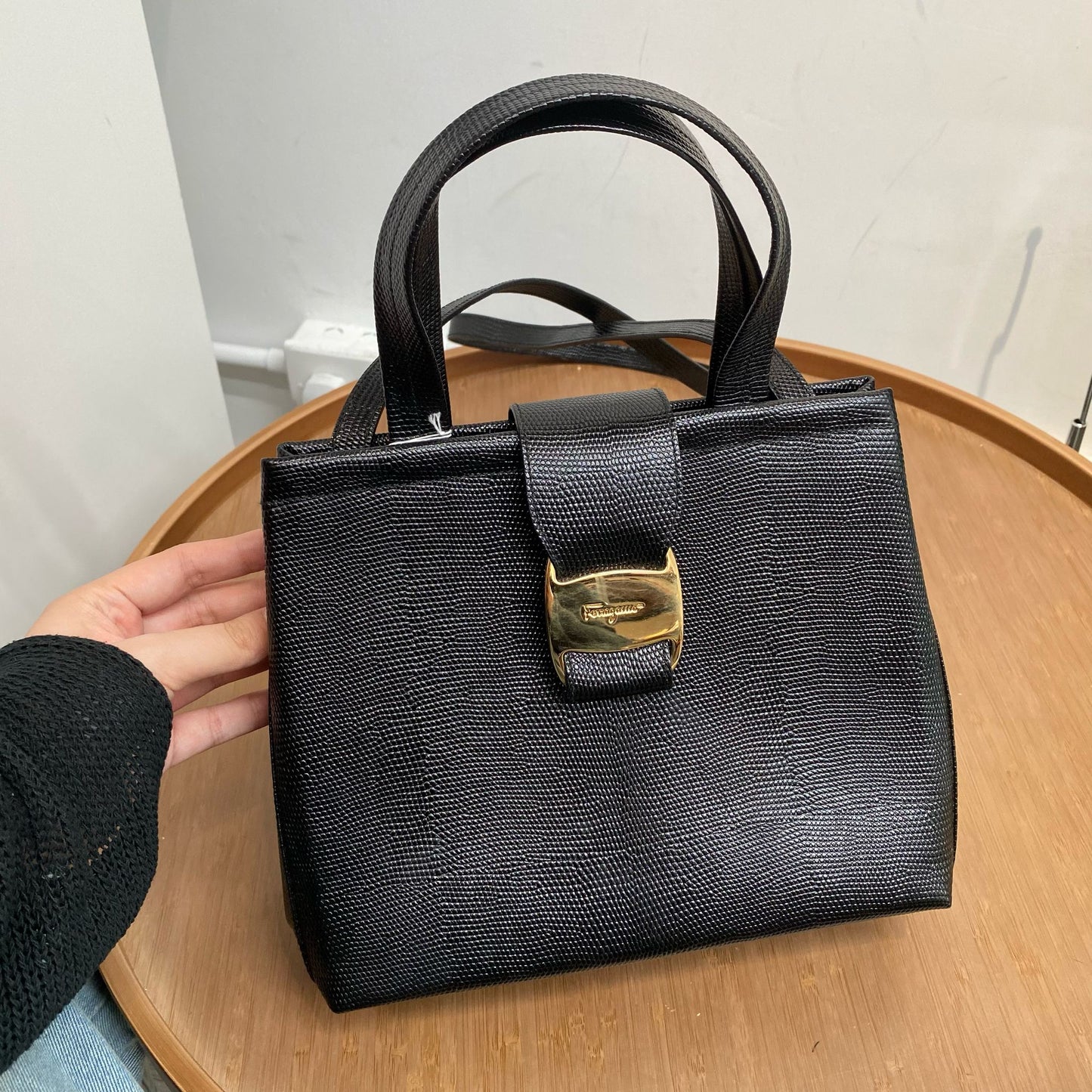 Ferragamo 袋