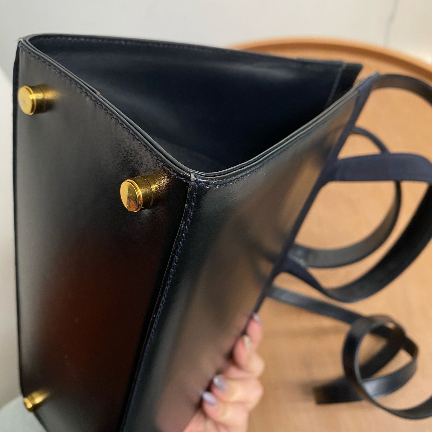 Ferragamo深藍袋