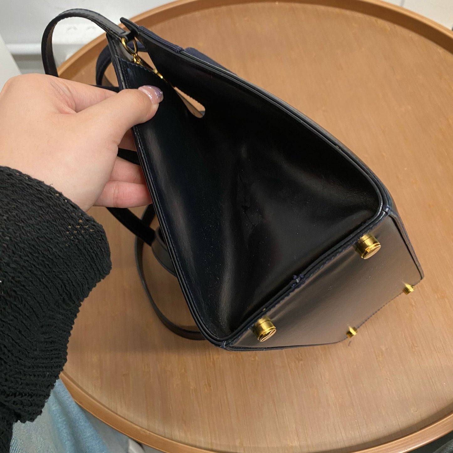 Ferragamo深藍袋