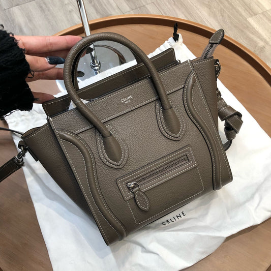 Celine Nano Luggage 有塵袋