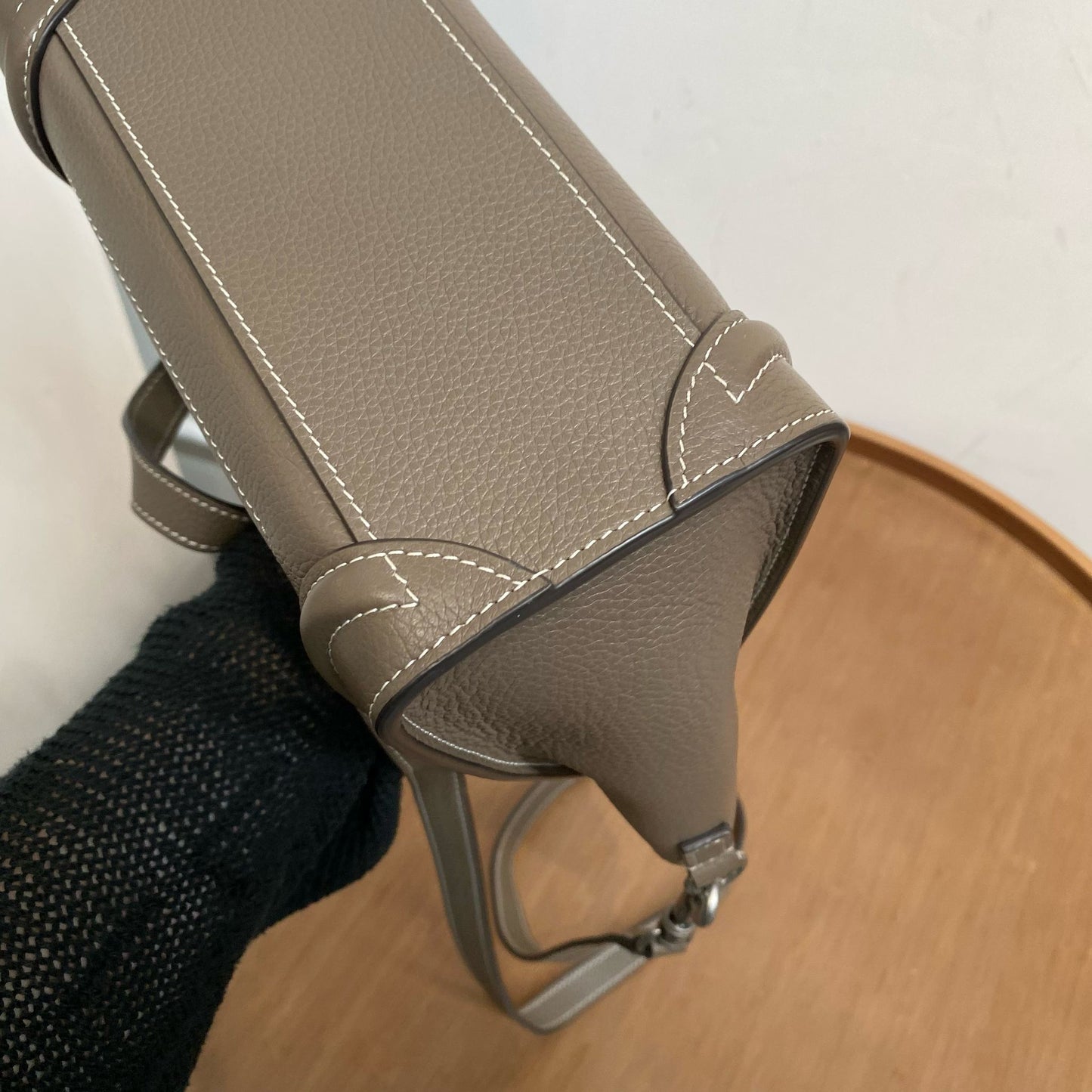 Celine Nano Luggage 有塵袋