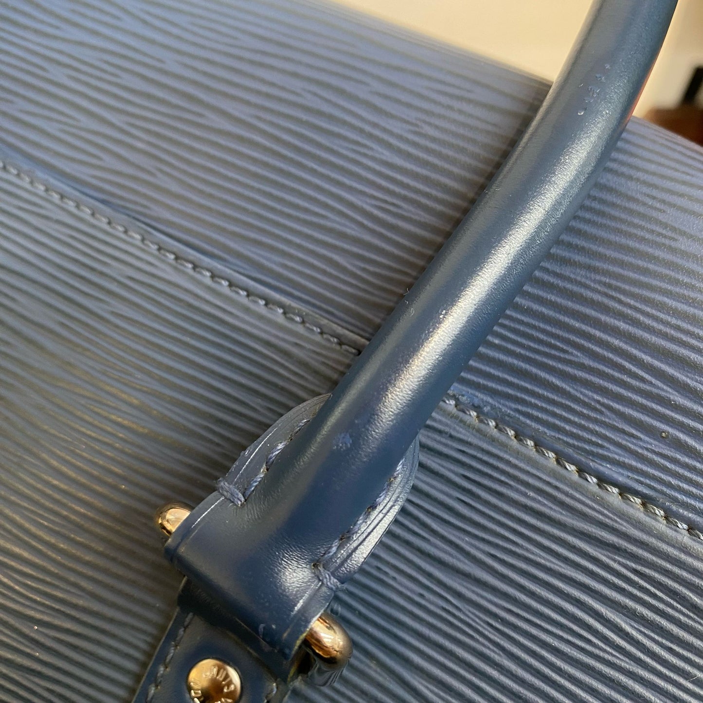 LV Segur PM M5882G 藍色手挽袋