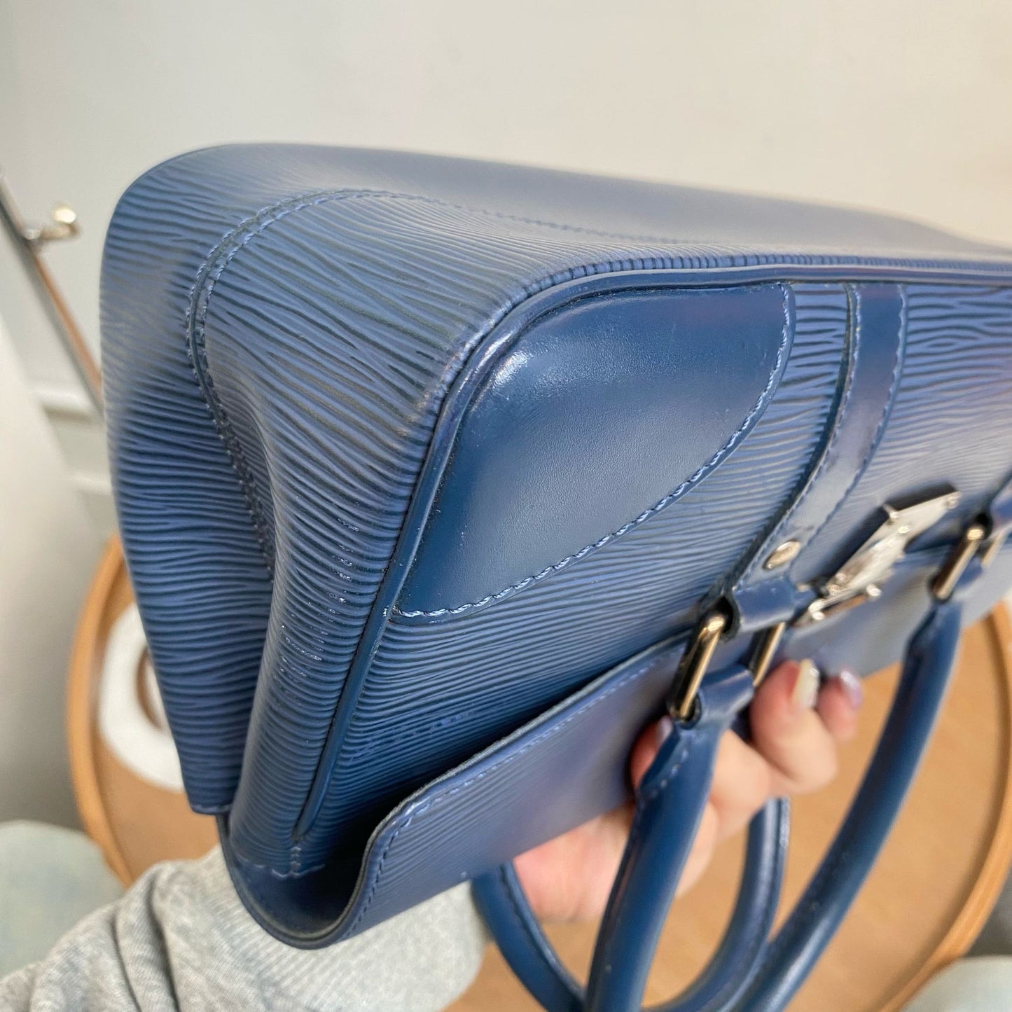 LV Segur PM M5882G 藍色手挽袋