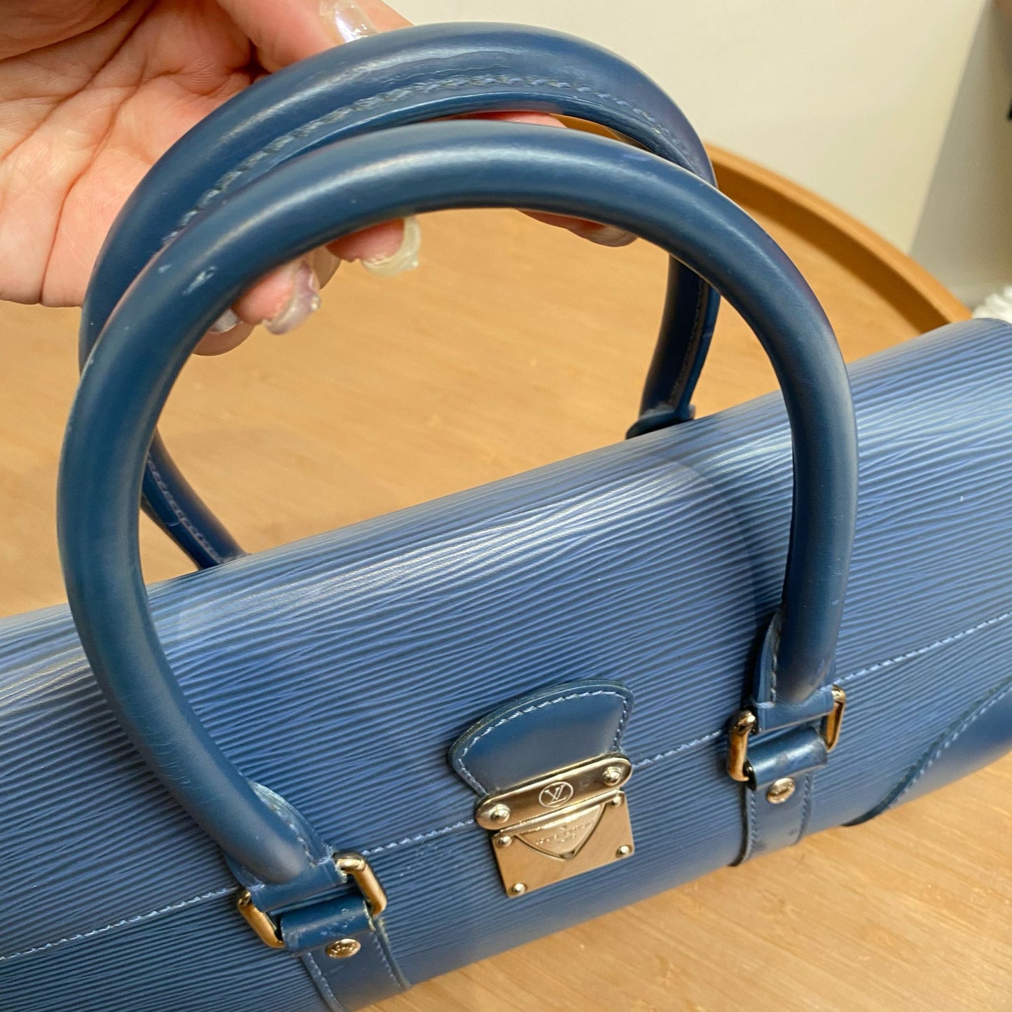 LV Segur PM M5882G 藍色手挽袋