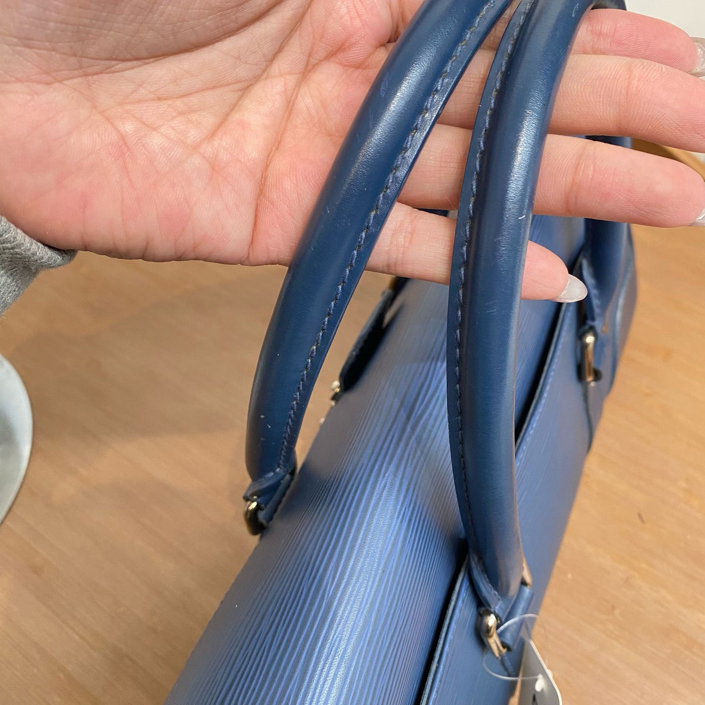 LV Segur PM M5882G 藍色手挽袋