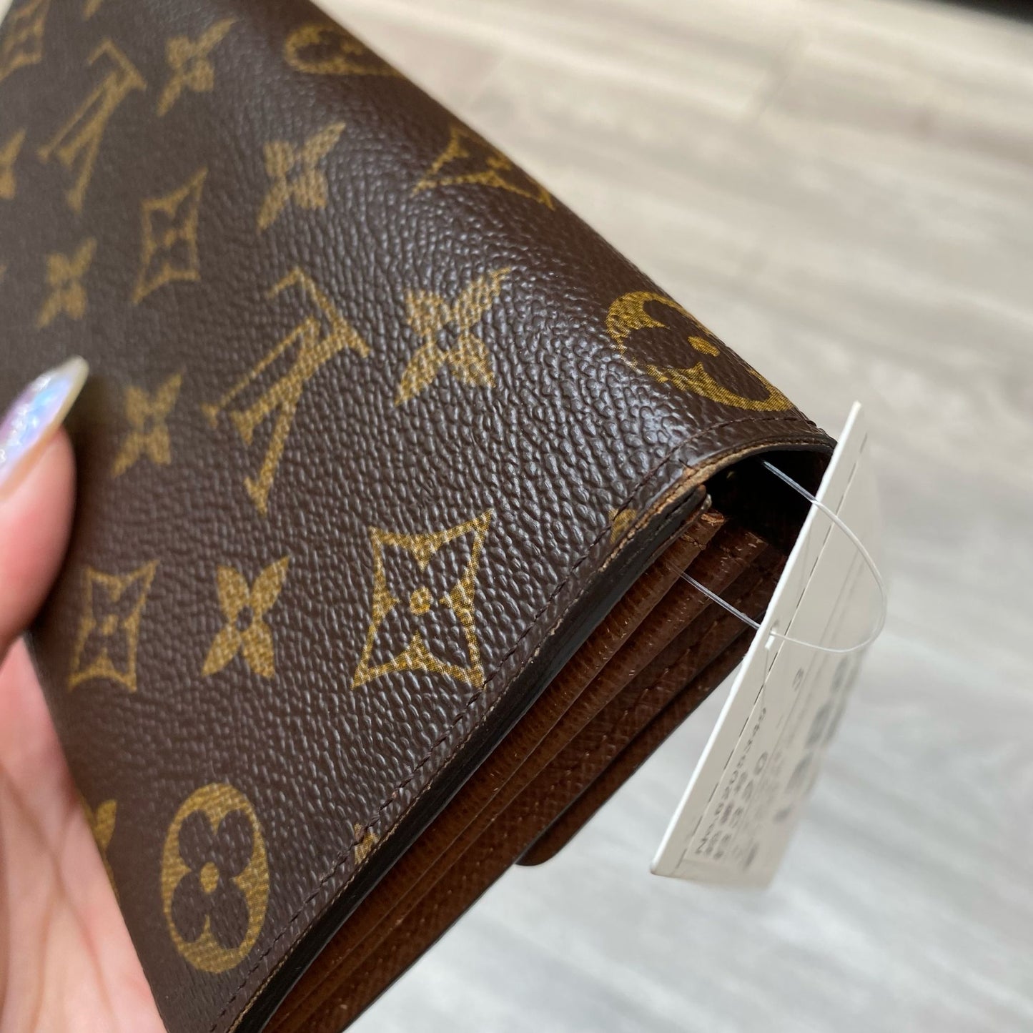 LV 老花長銀包