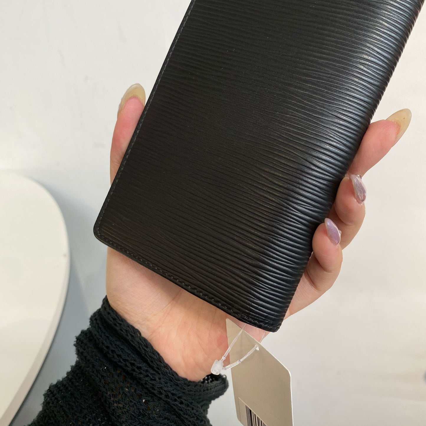 LV EPI黑色長銀包