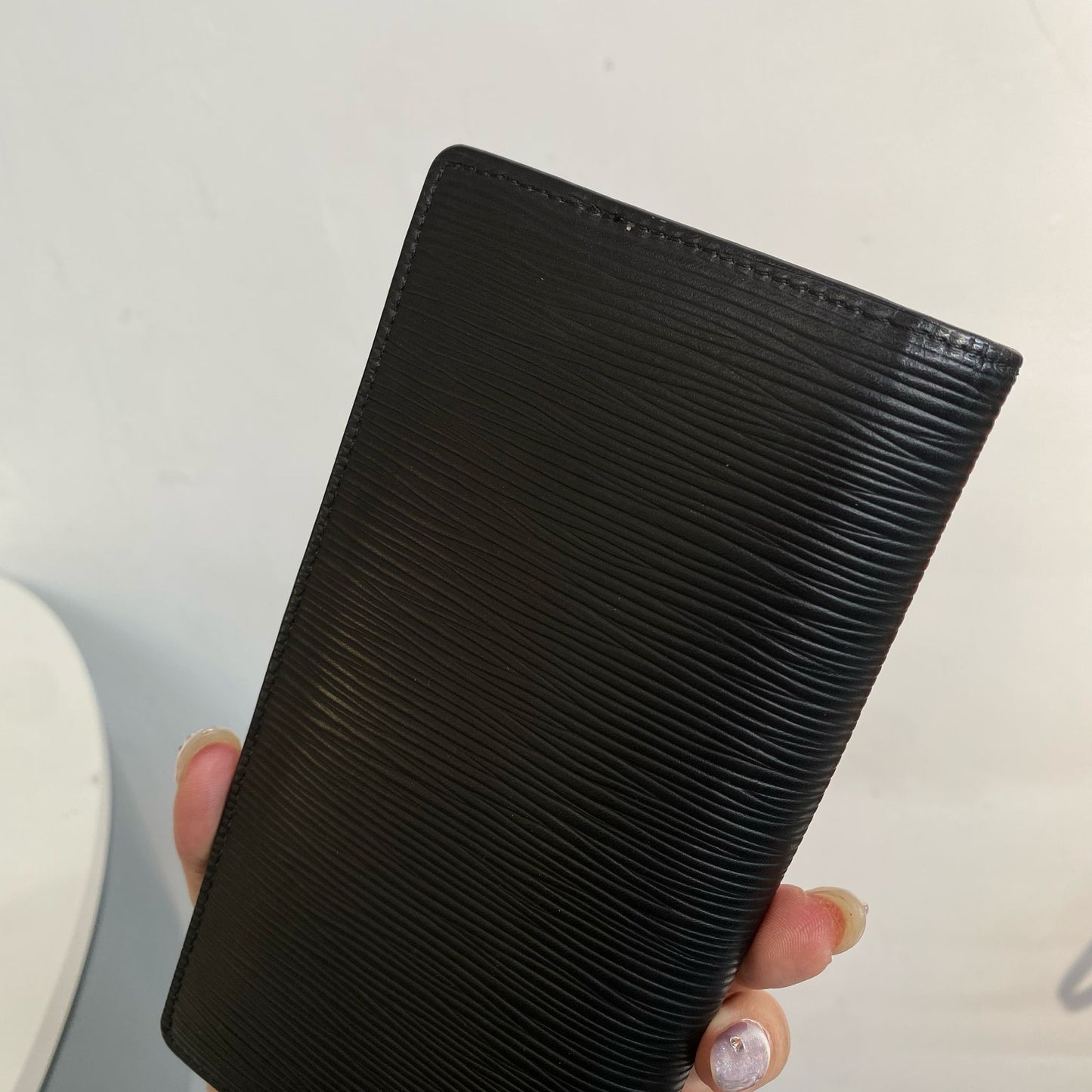 LV EPI黑色長銀包