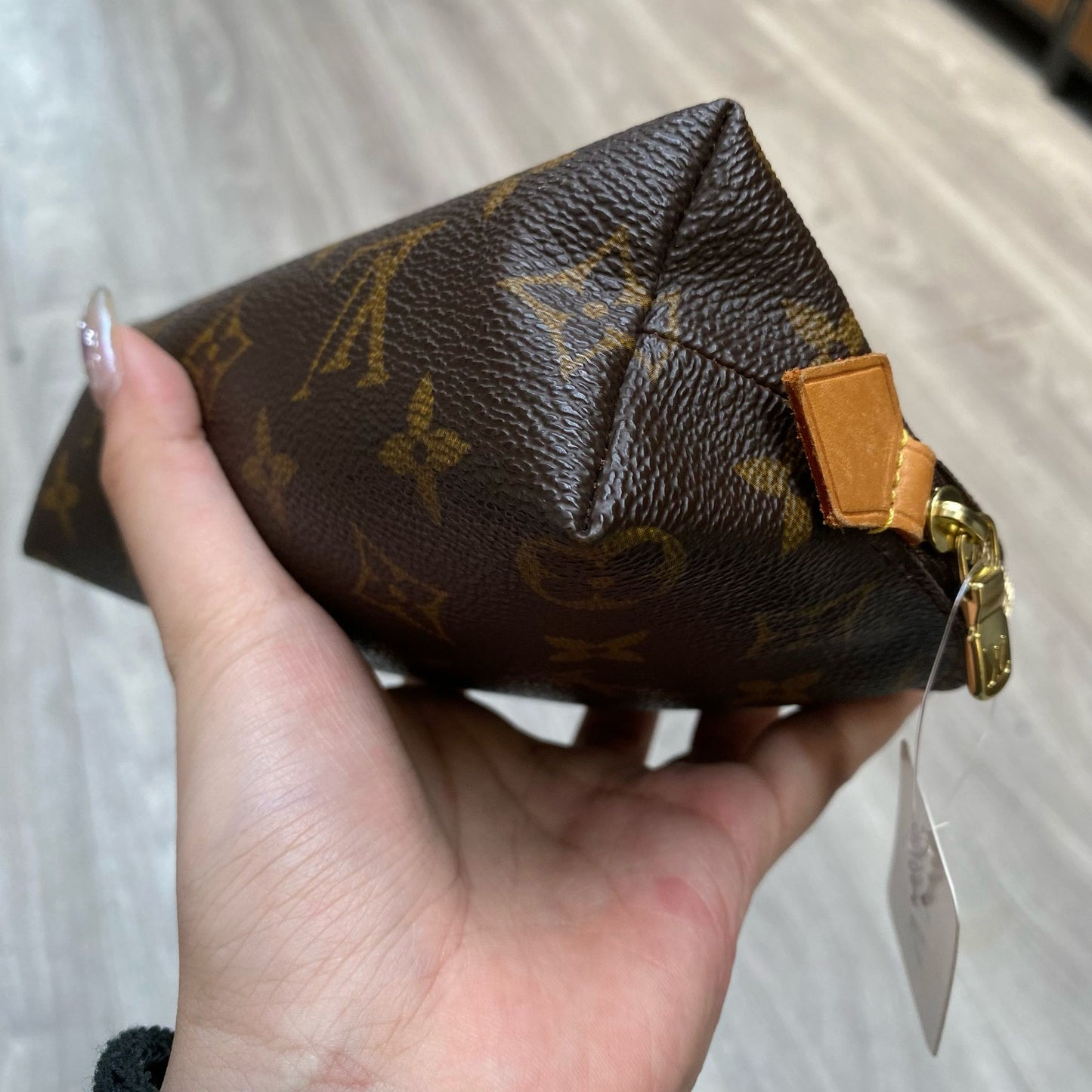 LV 化妝袋 Pouch