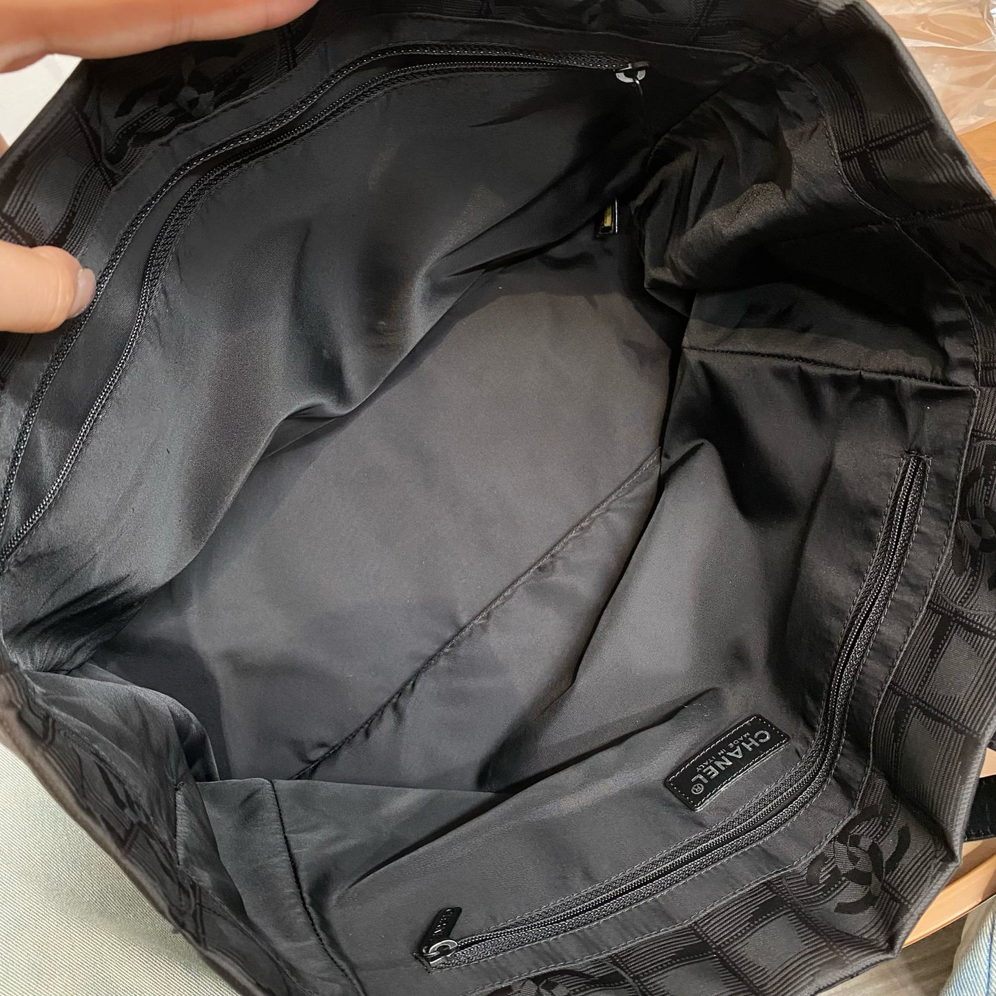 Chanel 冰格Tote 有貼