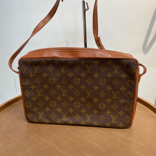 LV 斜孭袋