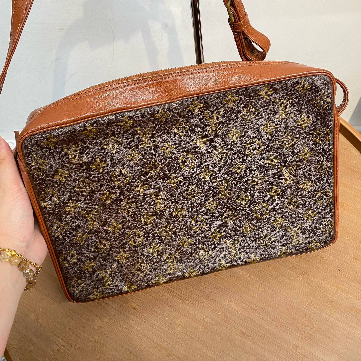 LV 斜孭袋