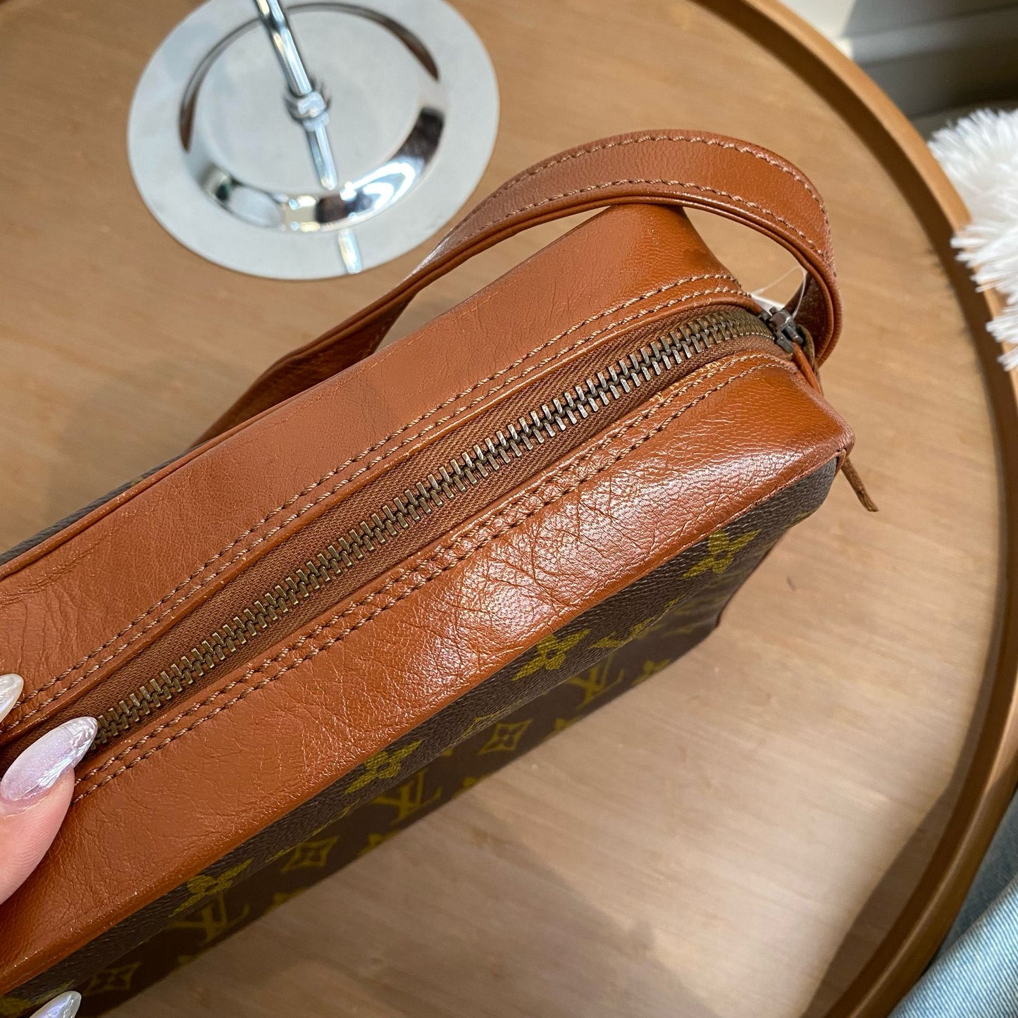 LV 斜孭袋