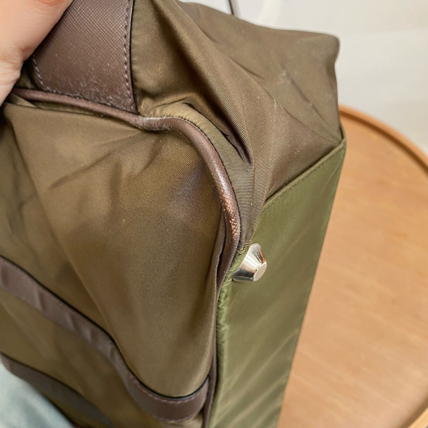 Prada 軍綠 Tote