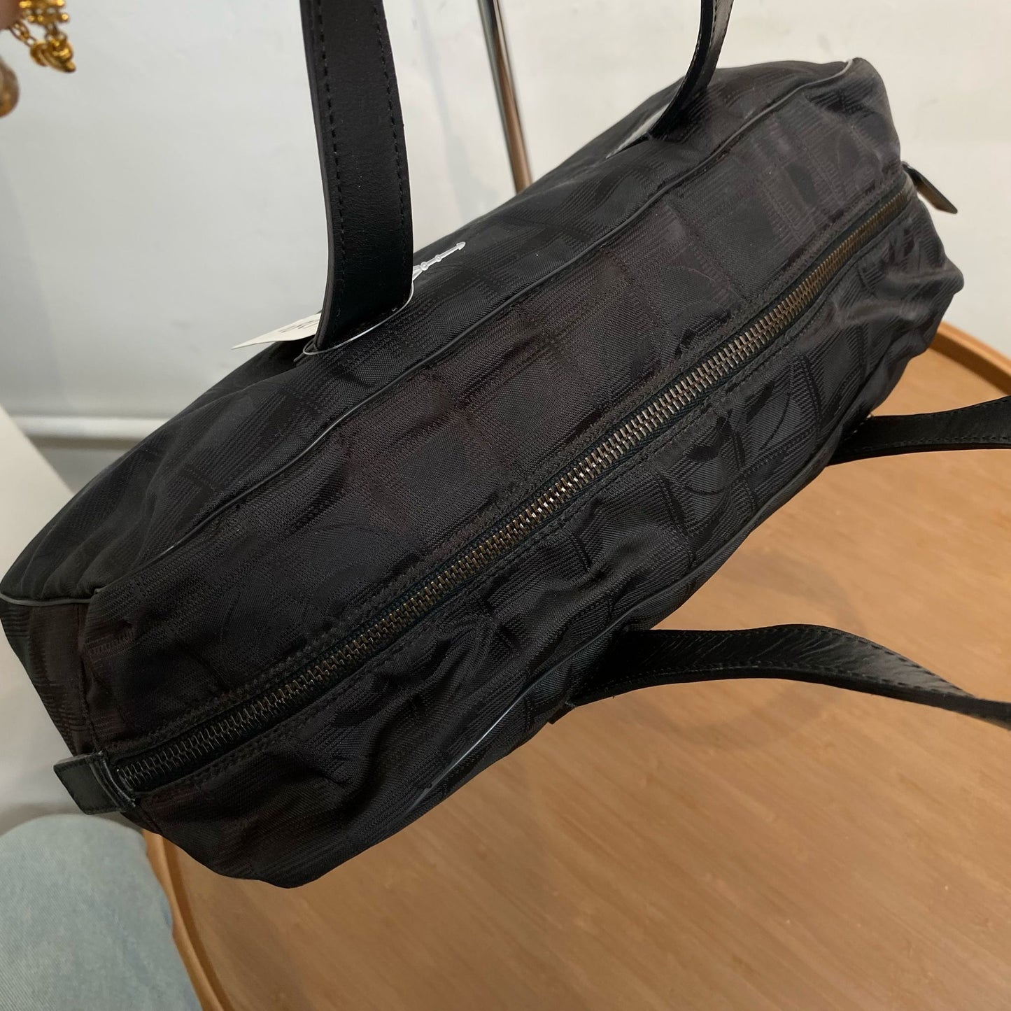 Chanel 保齡球冰格 有貼