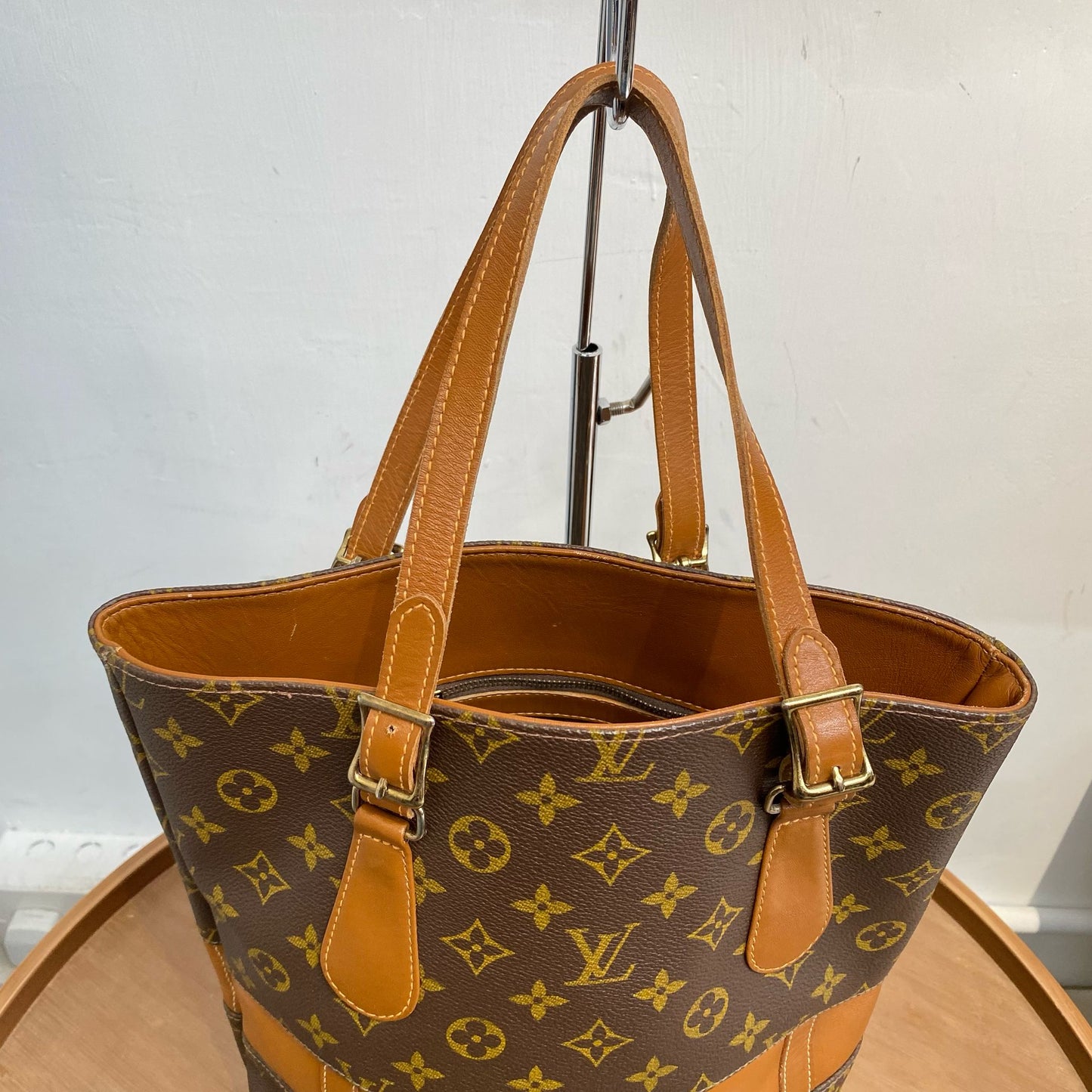 LV 水桶袋 連Pouch