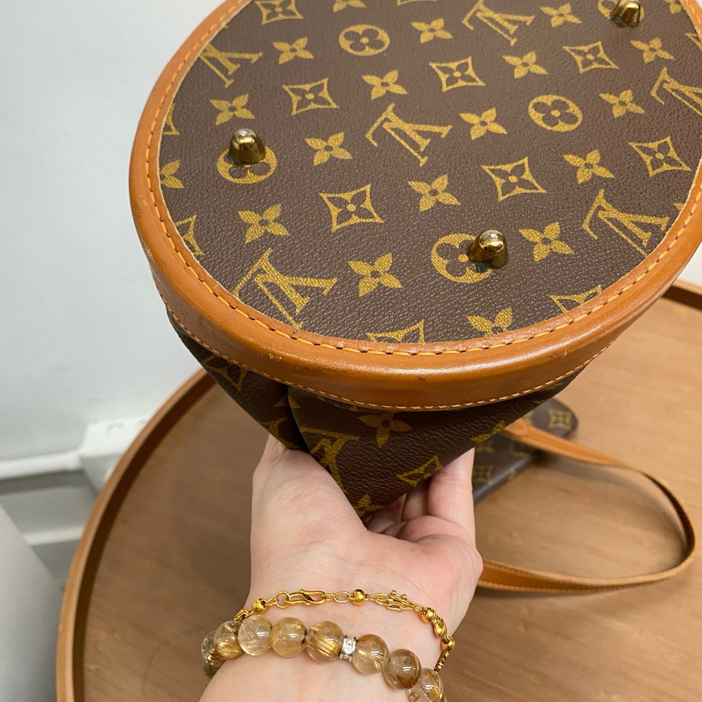 LV 水桶袋 連Pouch
