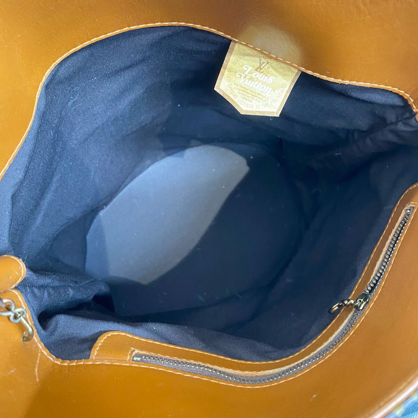 LV 水桶袋 連Pouch