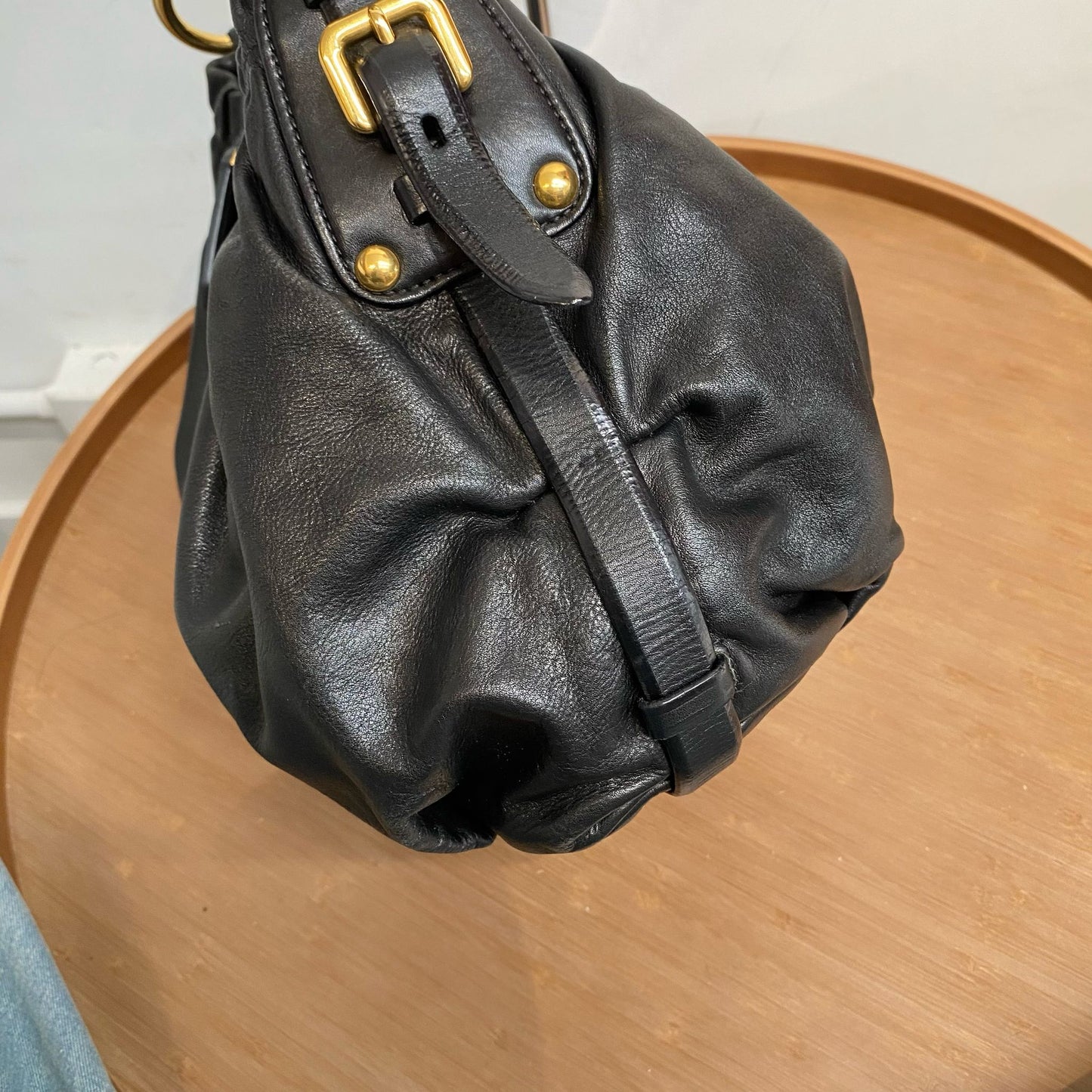 PRADA 黑金單肩包