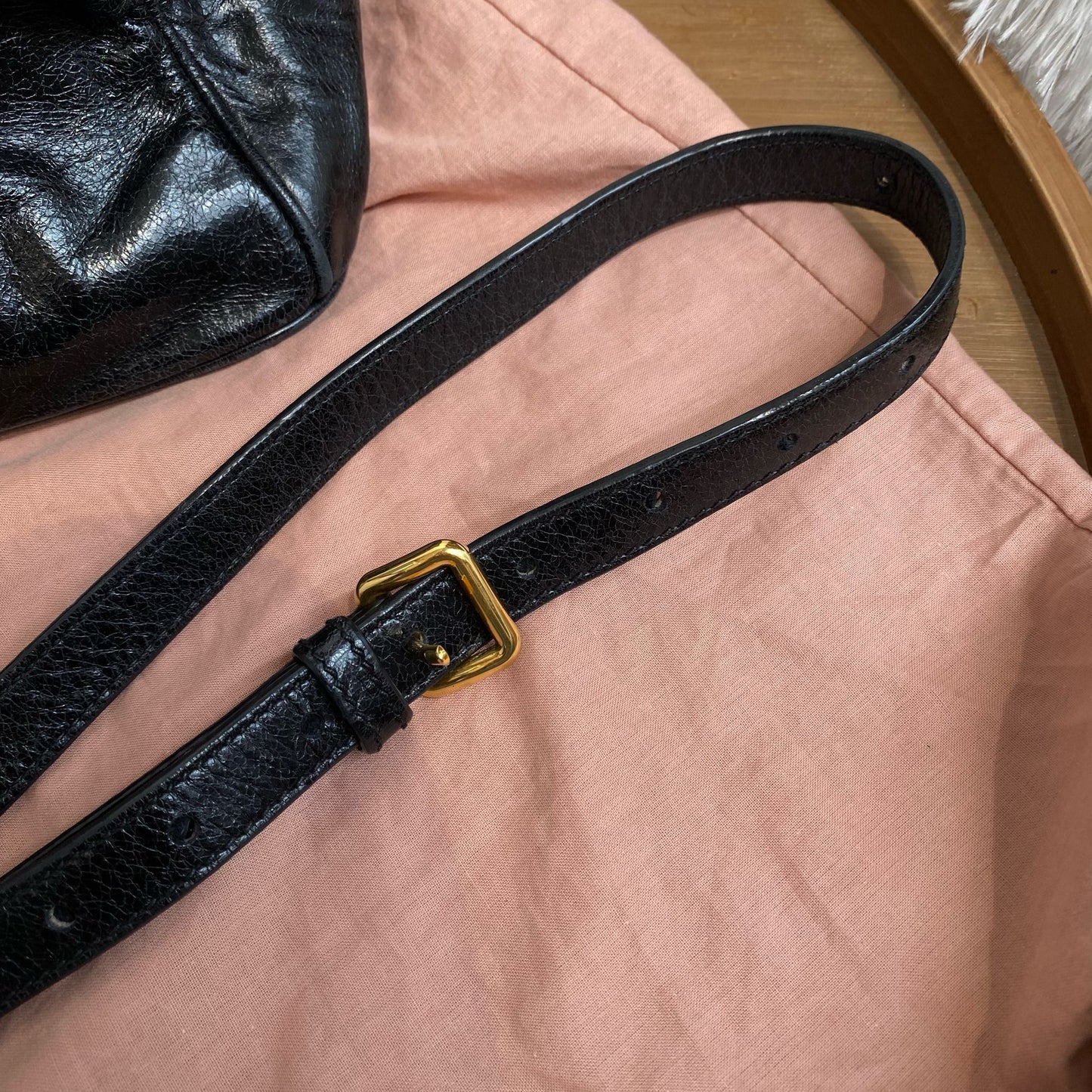 miu miu 黑色 2way 有塵袋