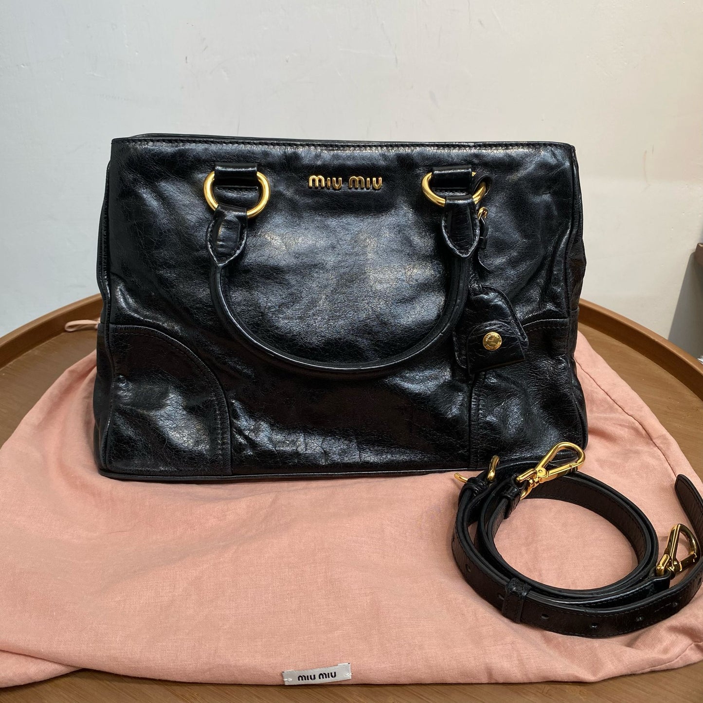 miu miu 黑色 2way 有塵袋
