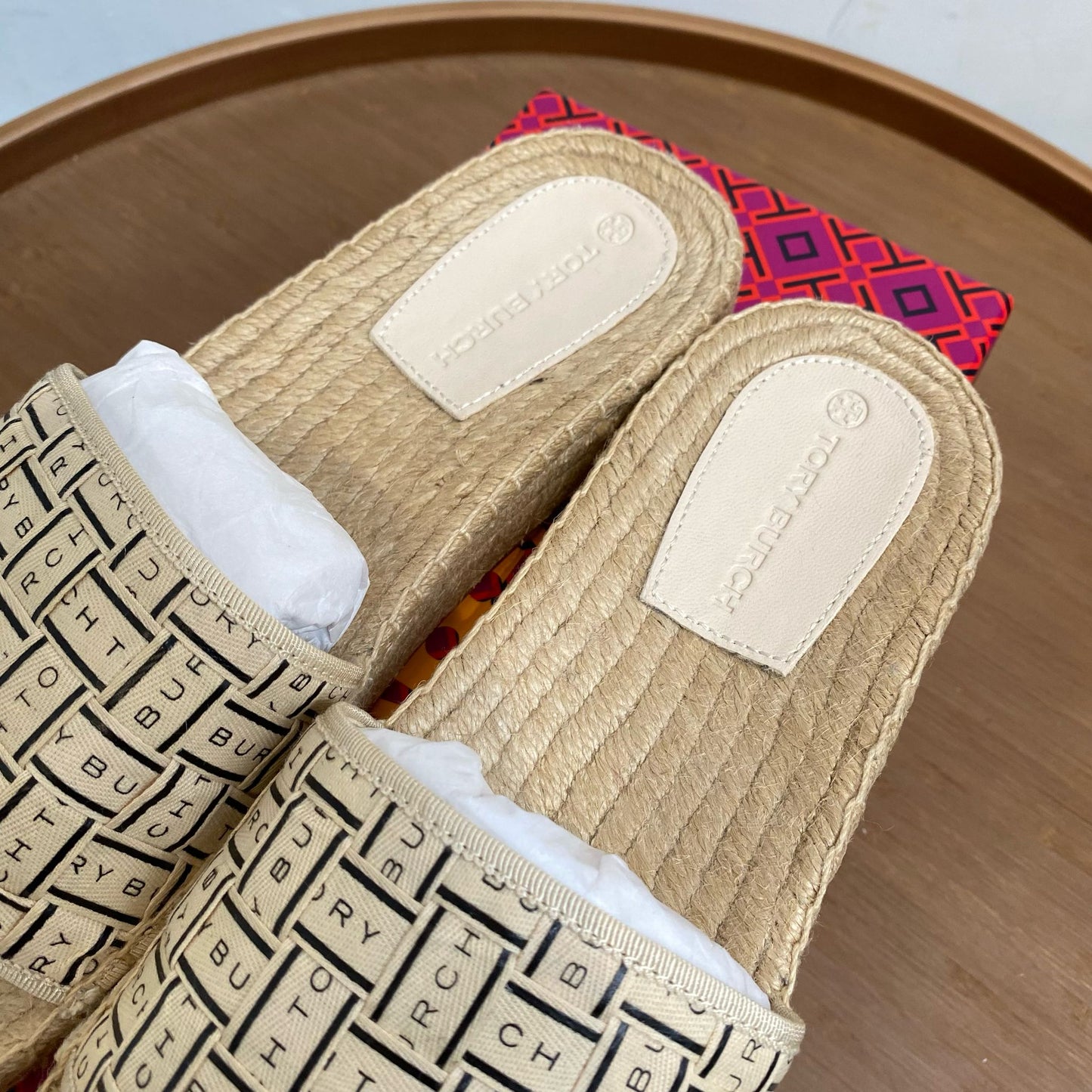 Tory Burch 拖鞋 有盒