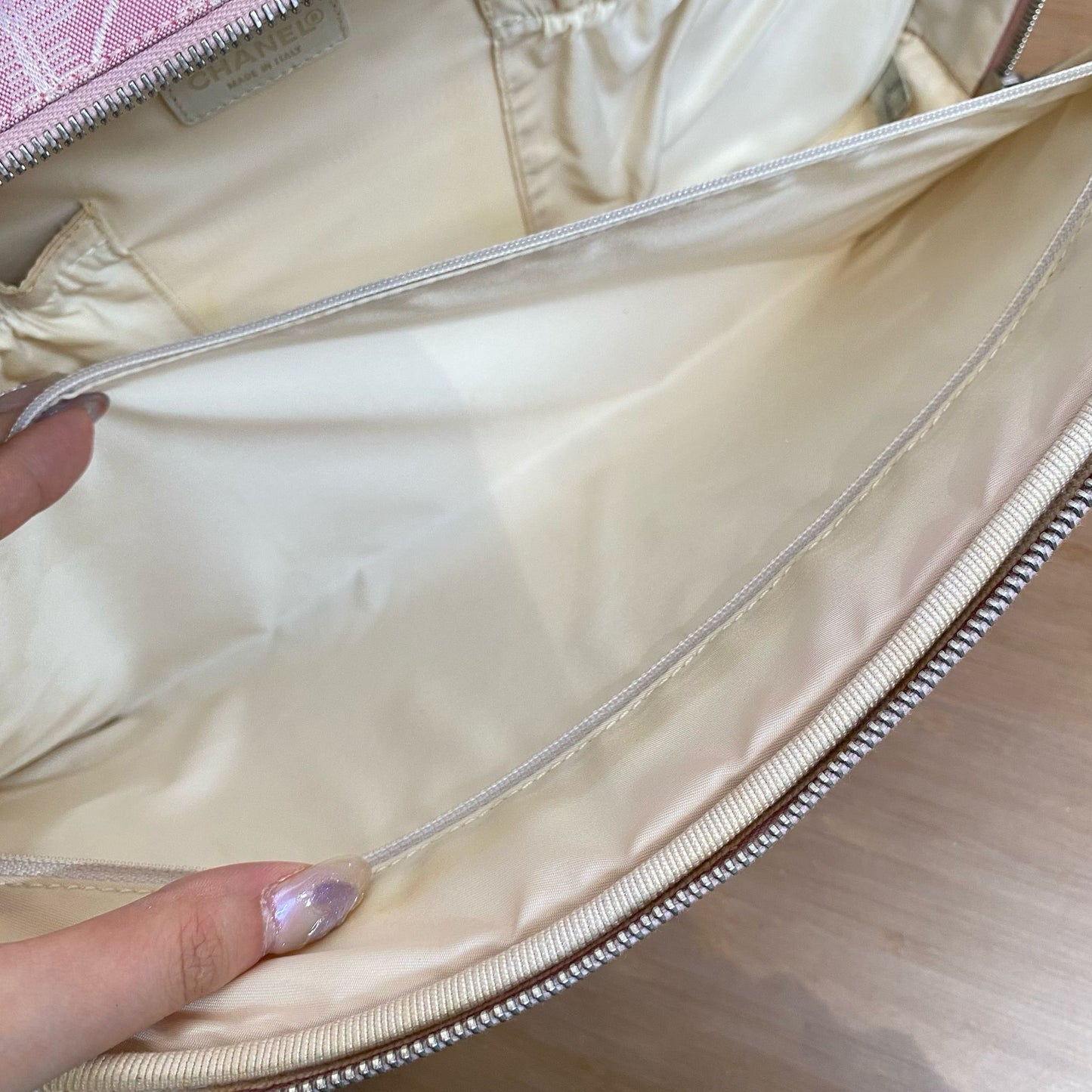 Chanel冰格袋