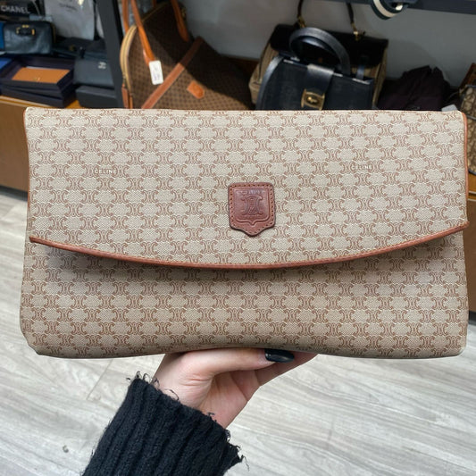 CELINE Pouch