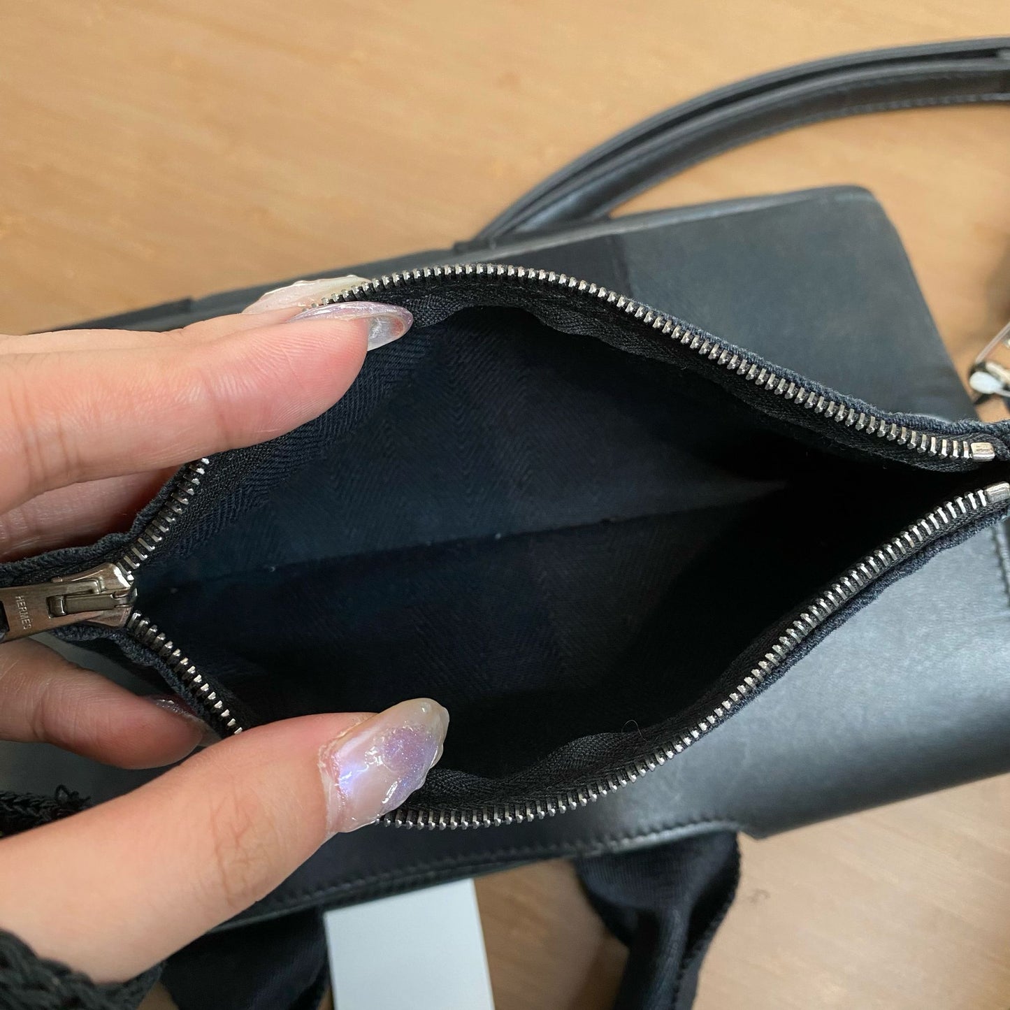 Hermès Noir Valparaiso Long PM