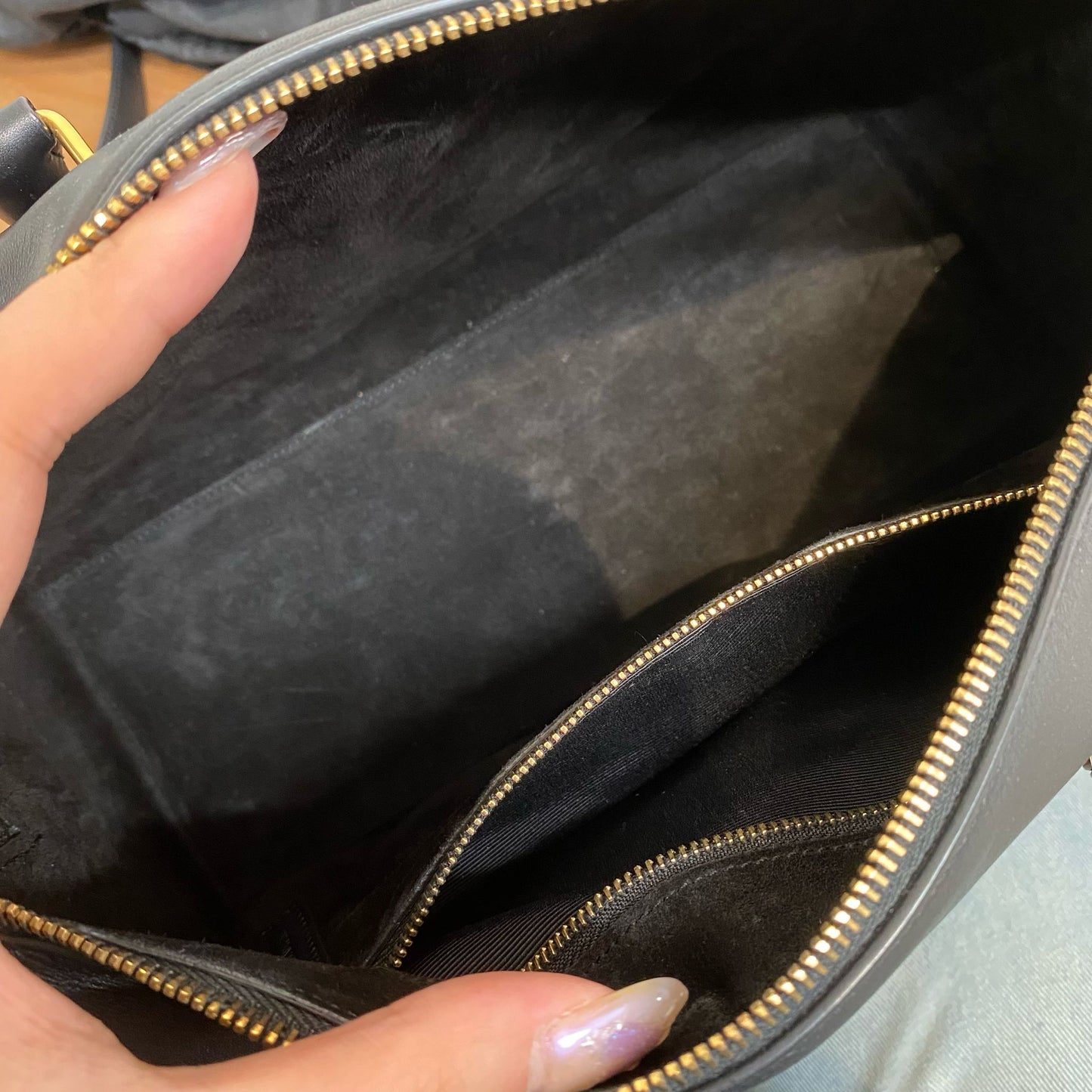 YSL BOSTON手挽袋 有塵袋