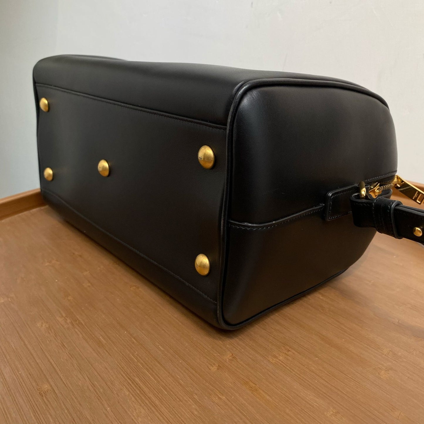 YSL BOSTON手挽袋 有塵袋