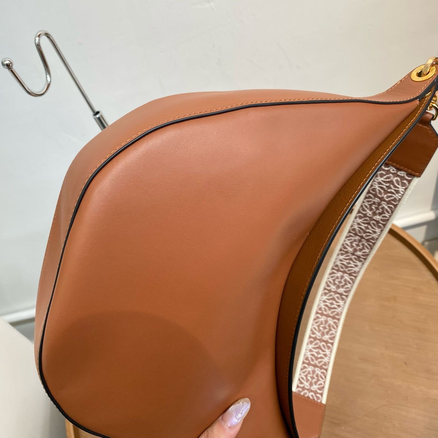 LOEWE LUNAR BAG SMALL 有塵袋