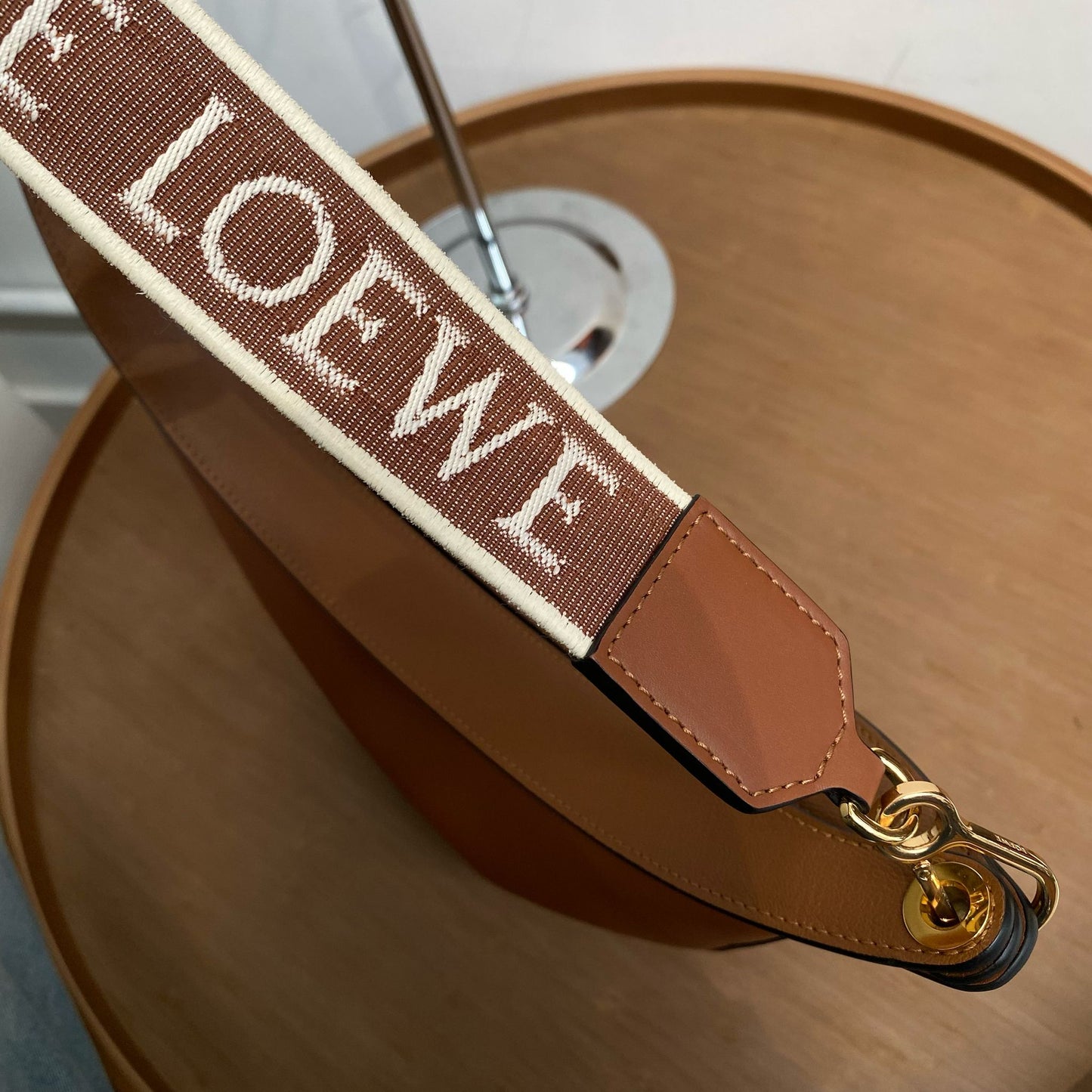 LOEWE LUNAR BAG SMALL 有塵袋