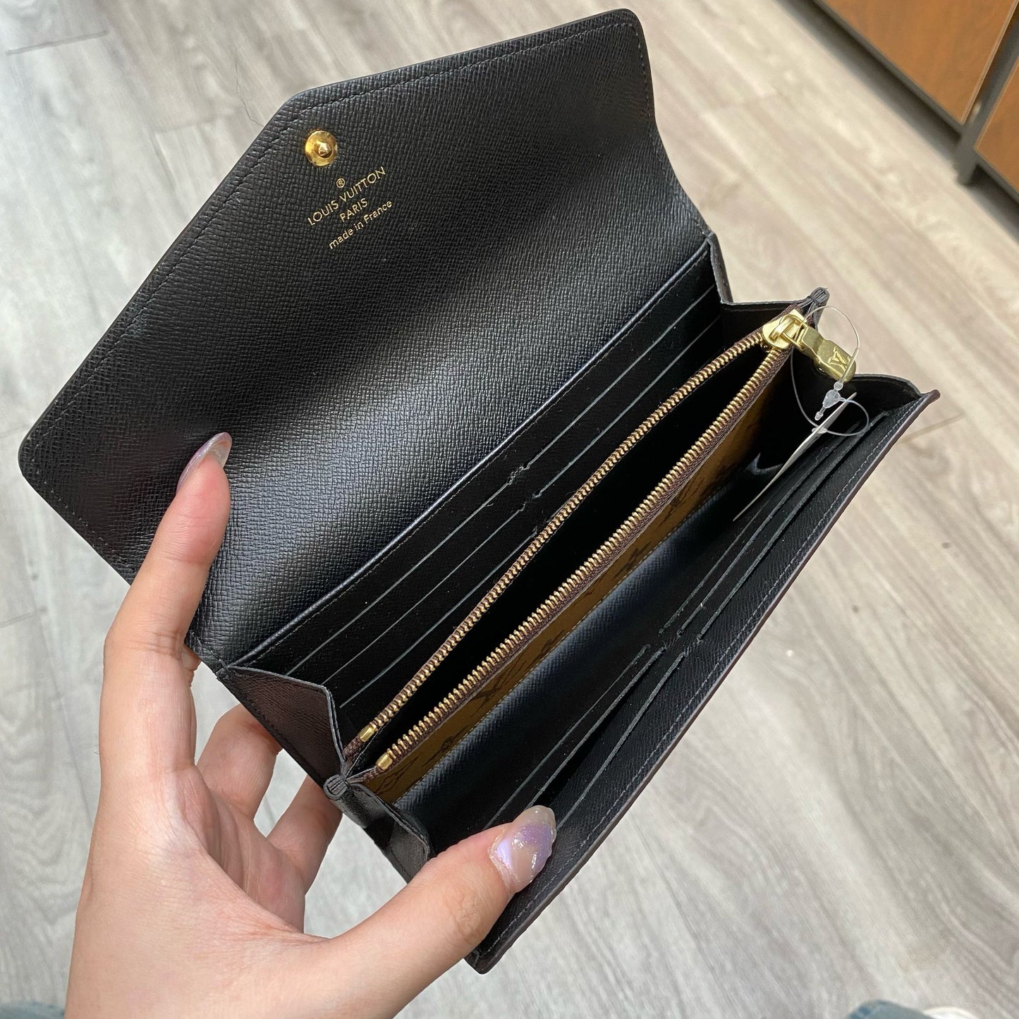 LV長銀包 有盒