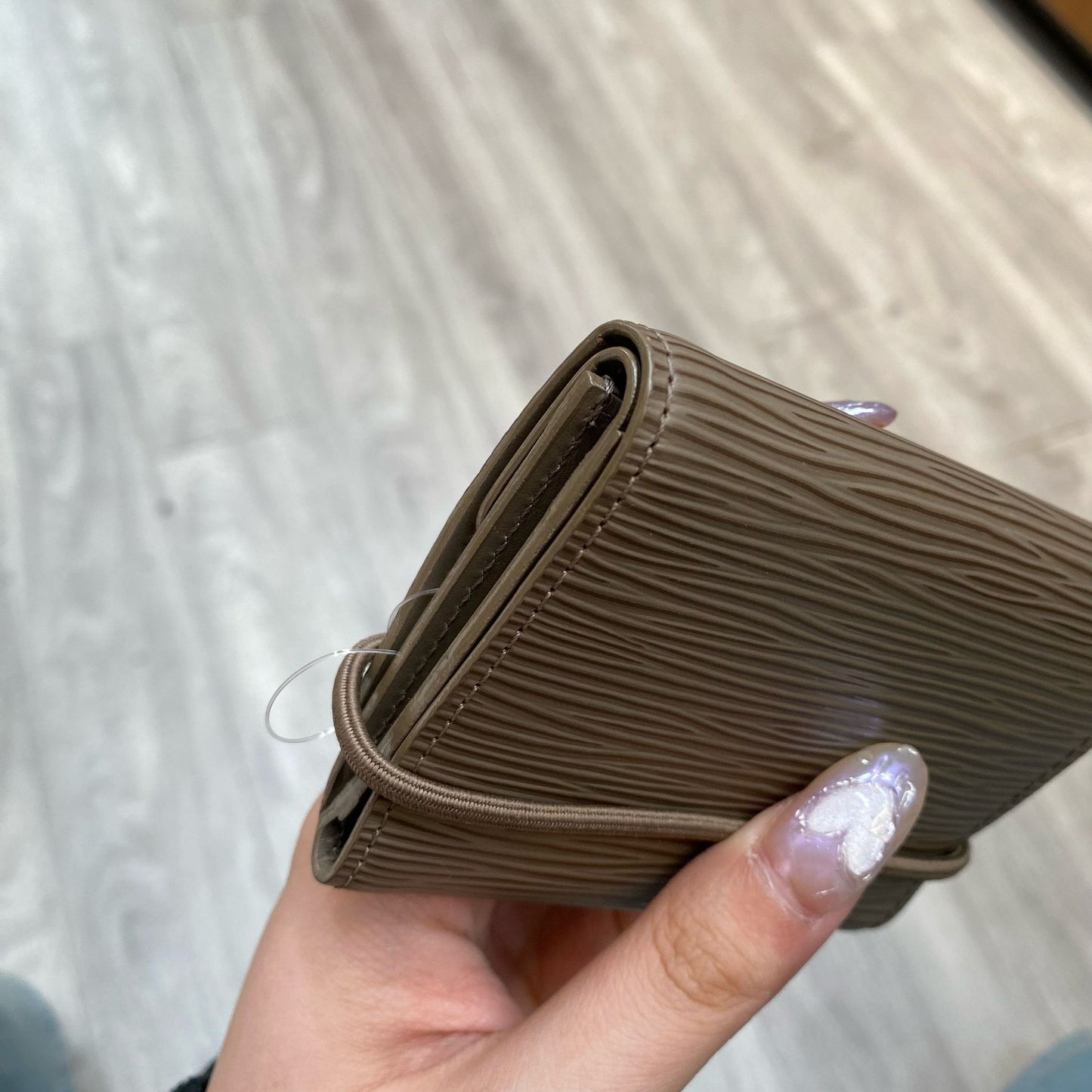 LV卡片套 有盒