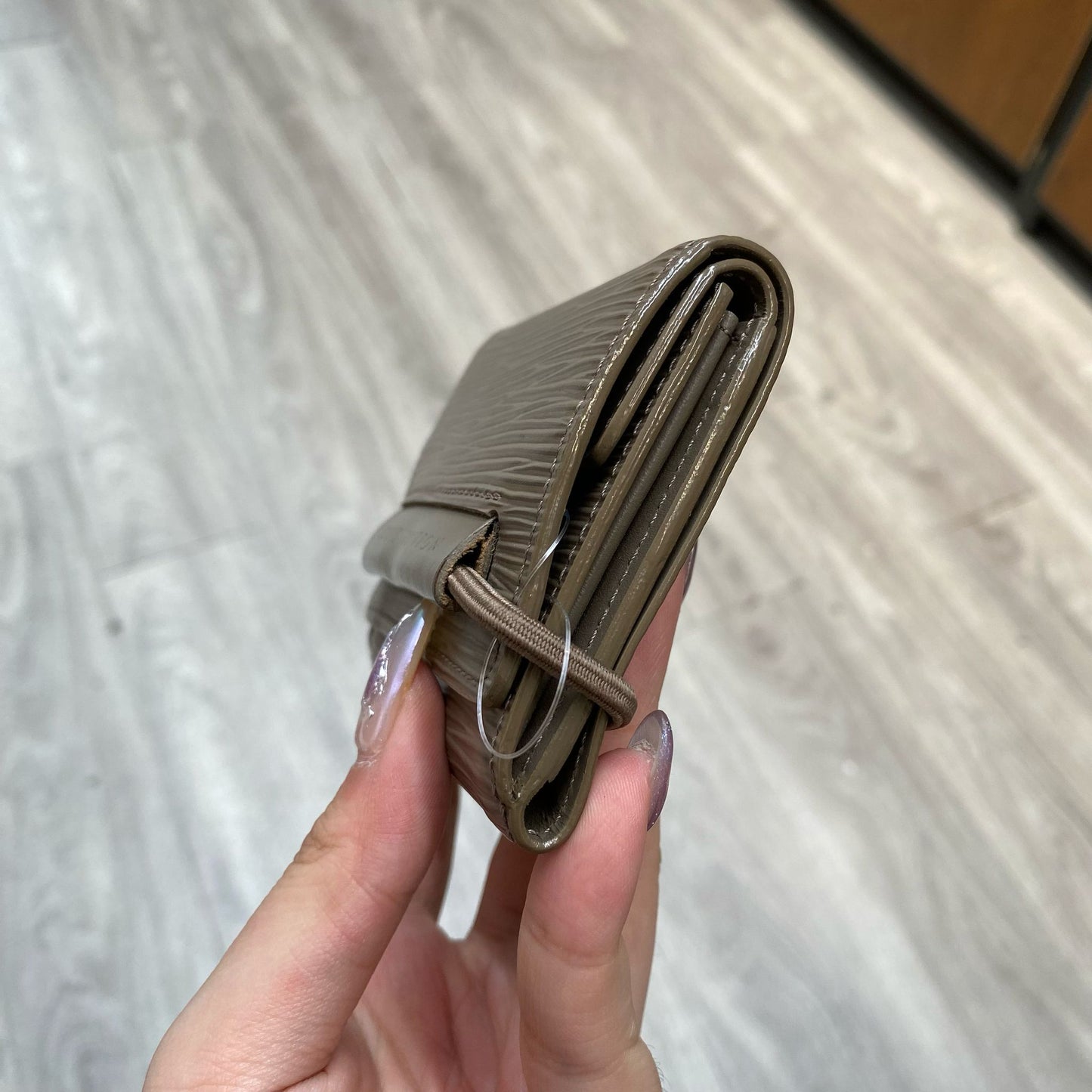 LV卡片套 有盒