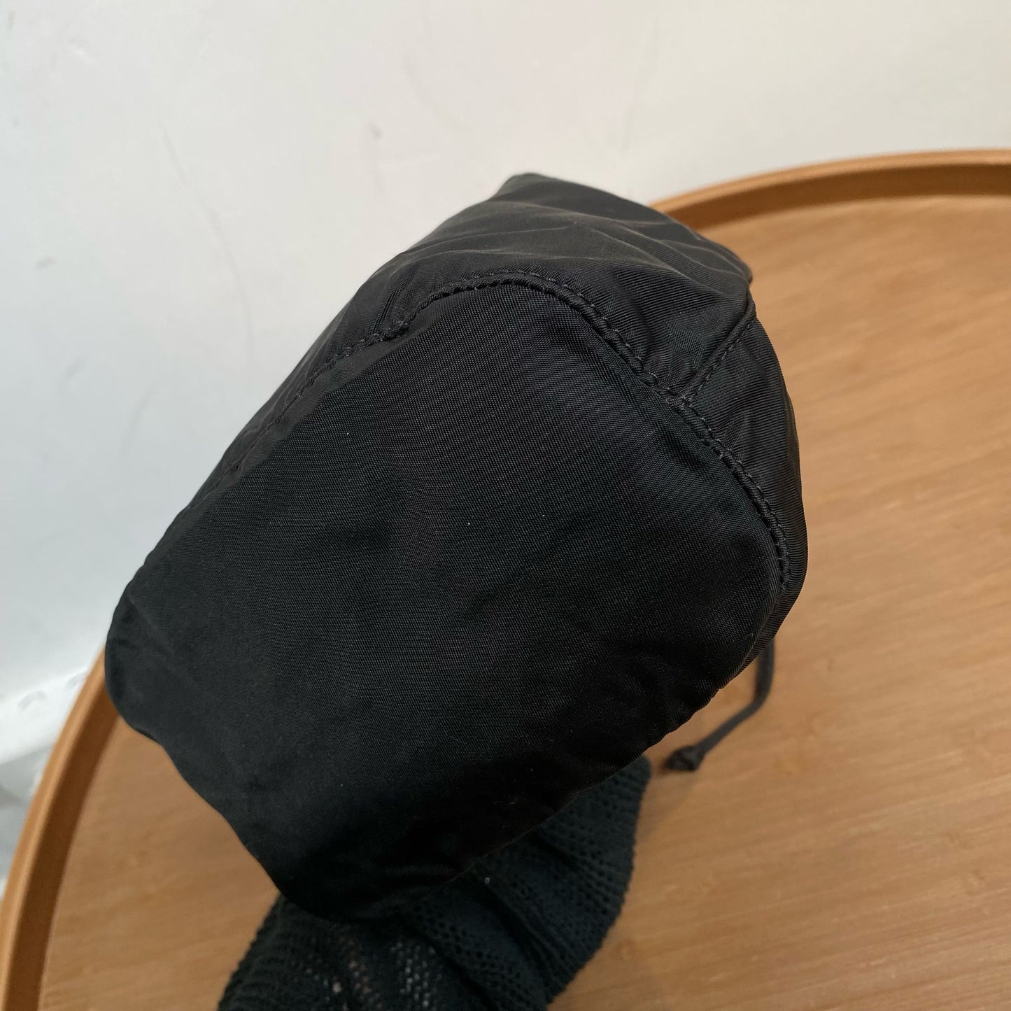 Prada黑色水桶