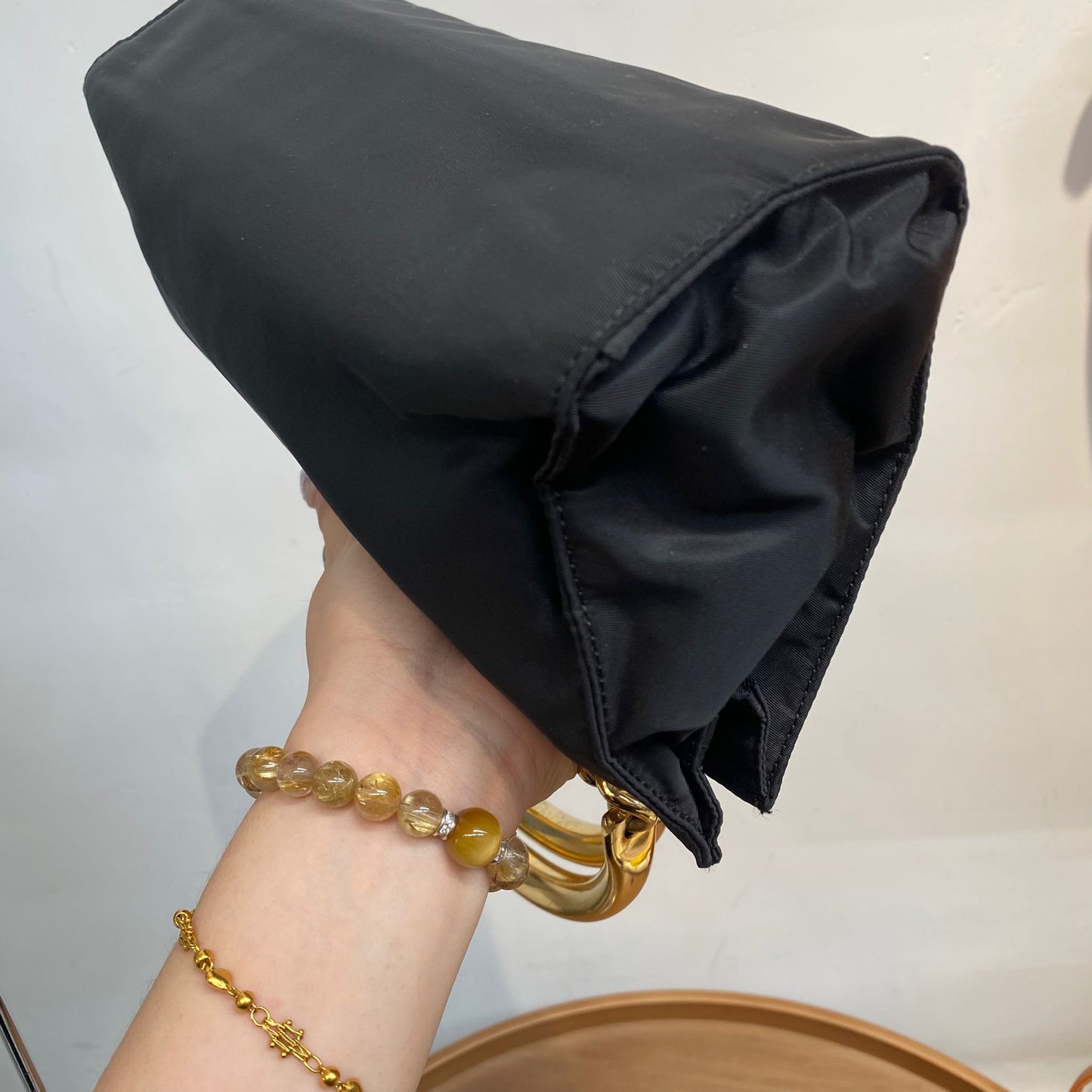 Prada 金柄手挽袋