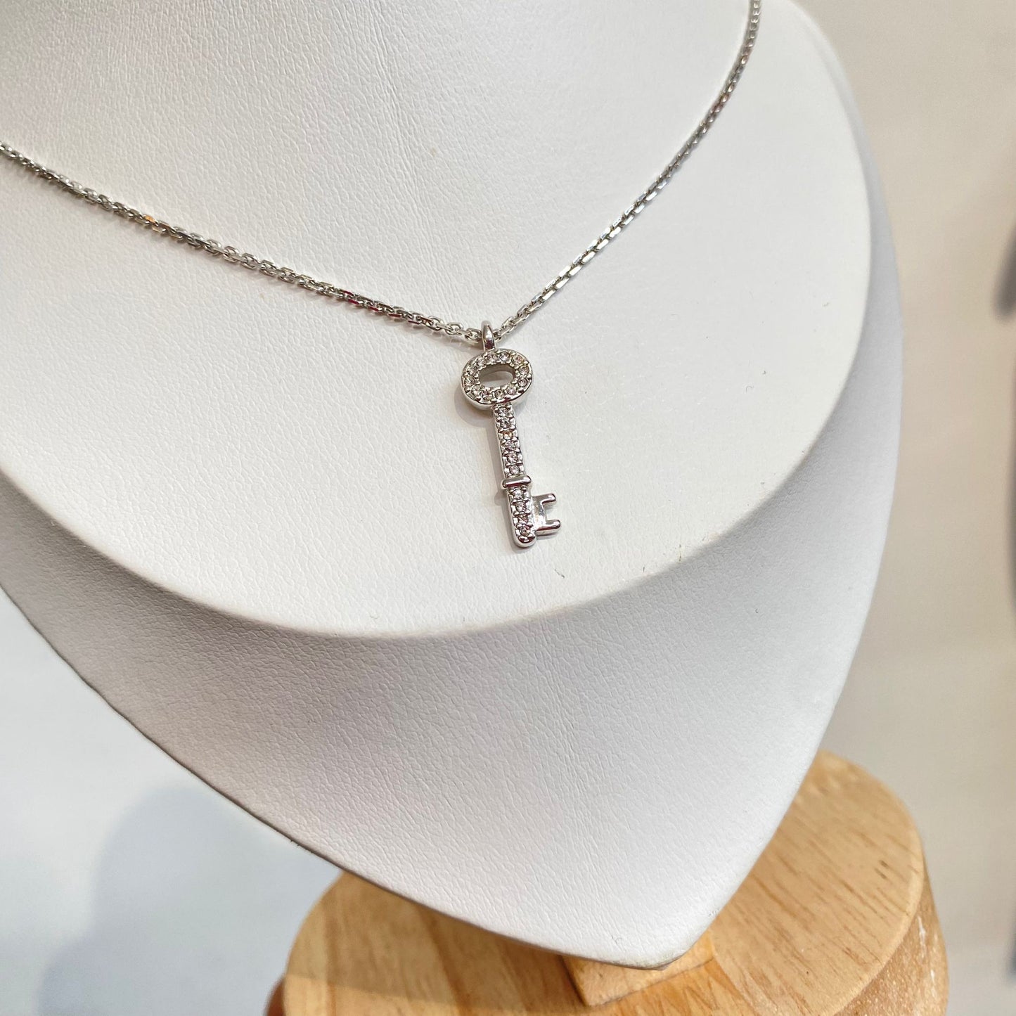 SWAROVSKI鎖匙頸鏈