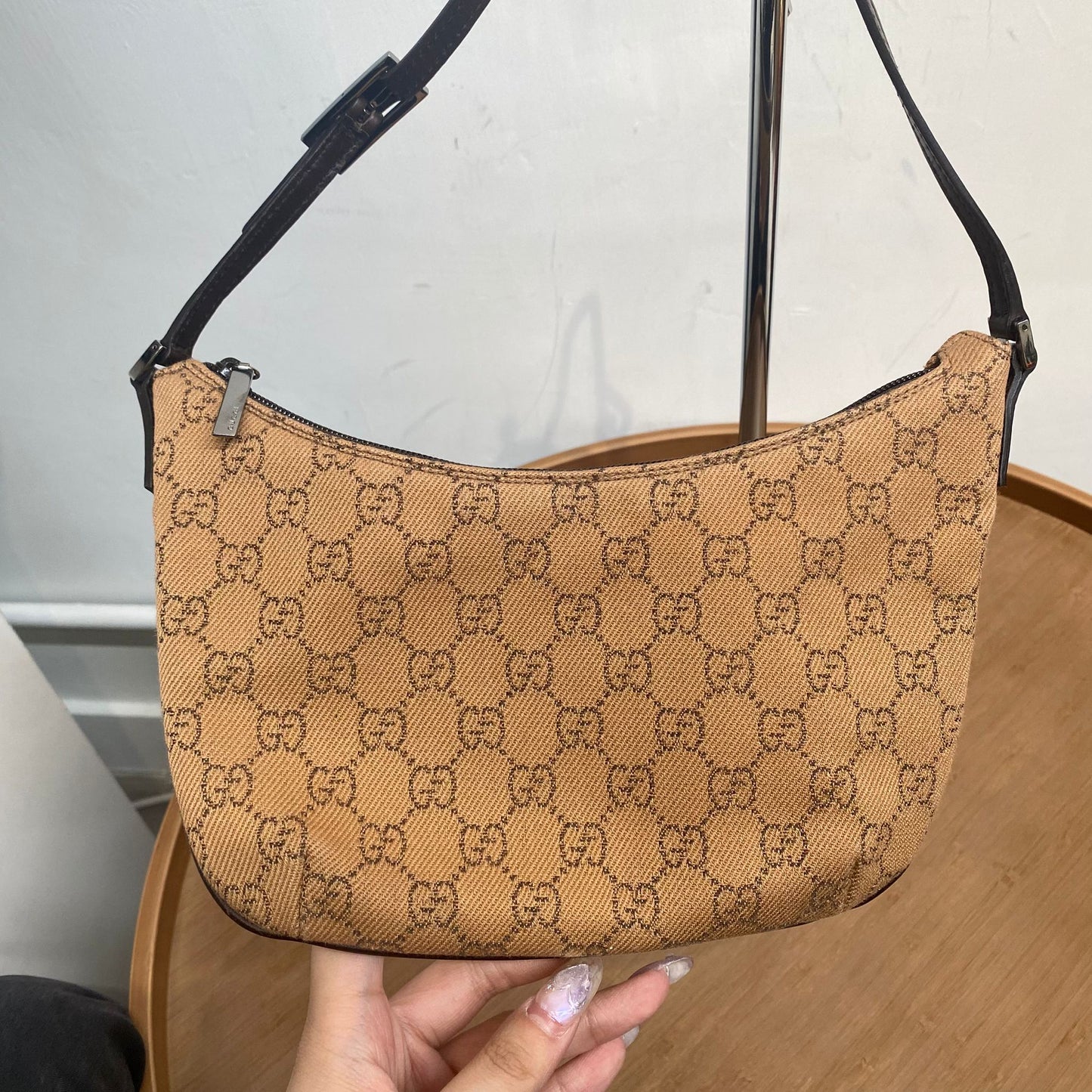 GUCCI 半月老花腋下包