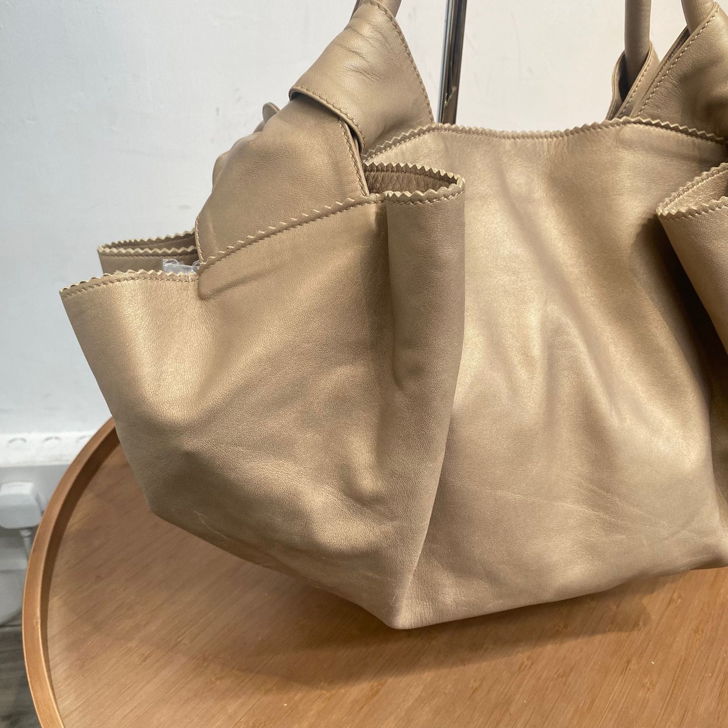 LOEWE 手挽袋