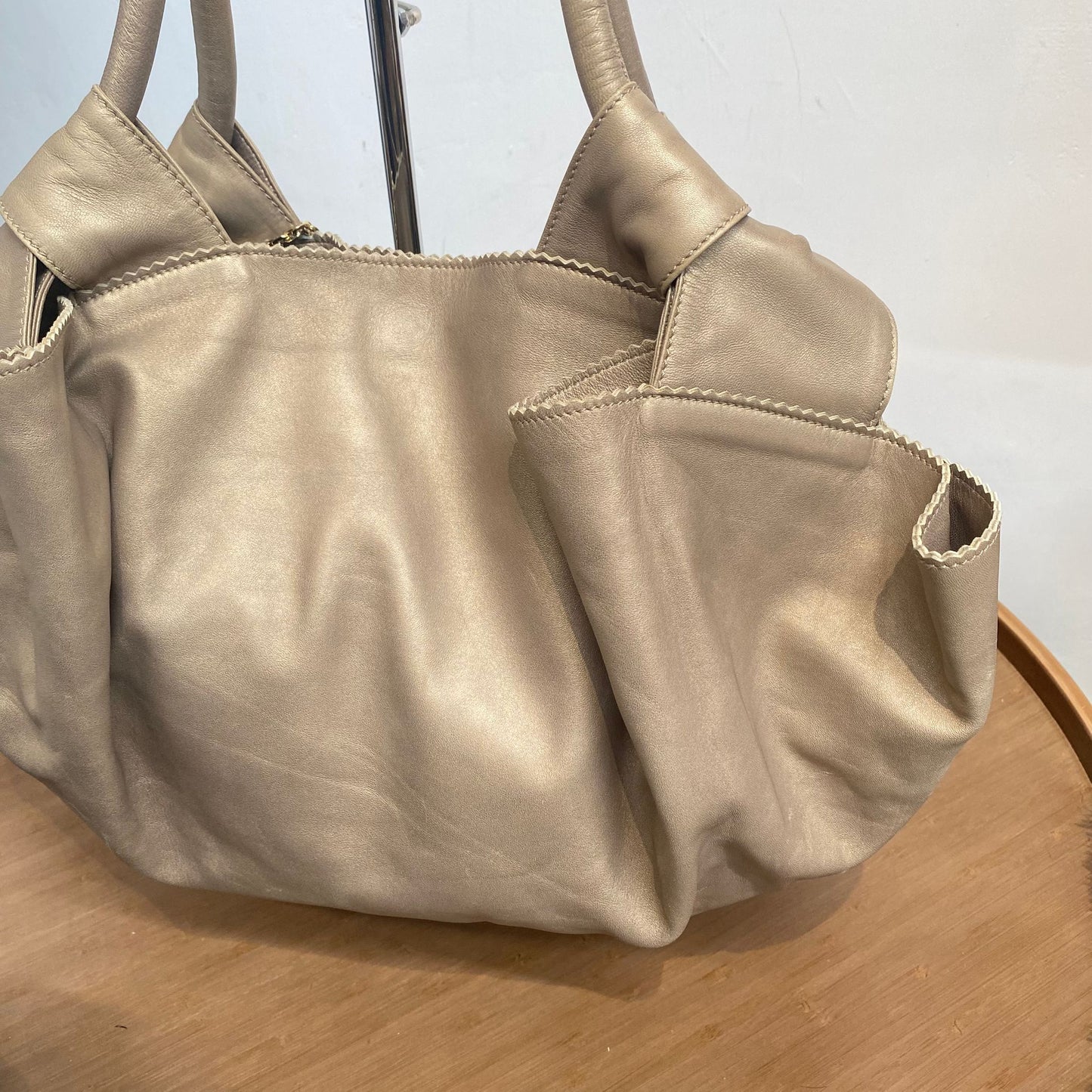 LOEWE 手挽袋