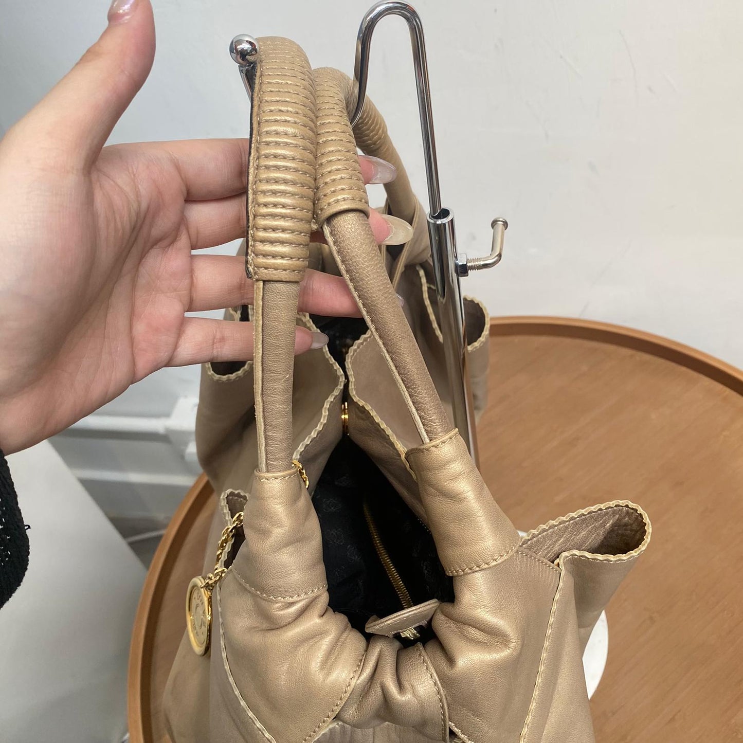 LOEWE 手挽袋