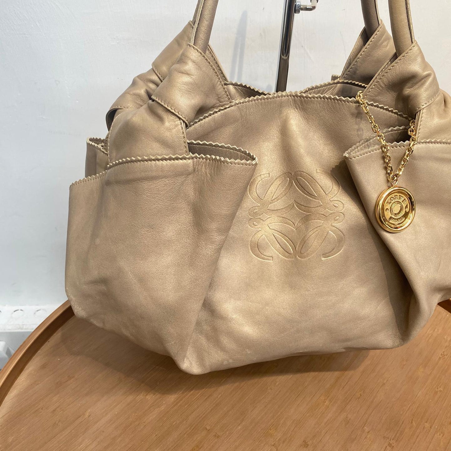 LOEWE 手挽袋